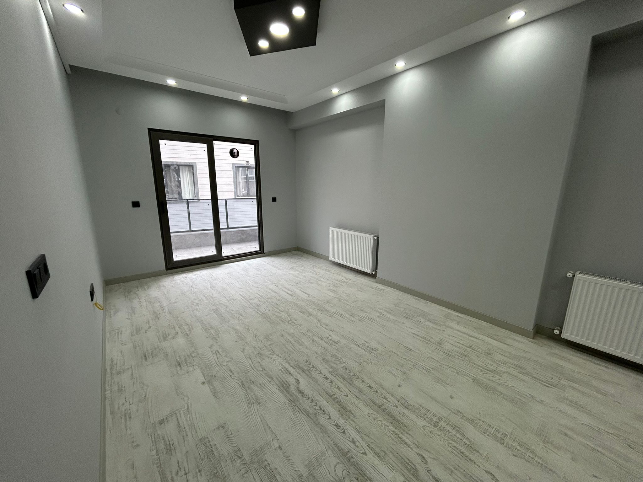 EDREMİT GAZİCELAL MAHALLESİNDE SATILIK SIFIR 2+1 DAİRE