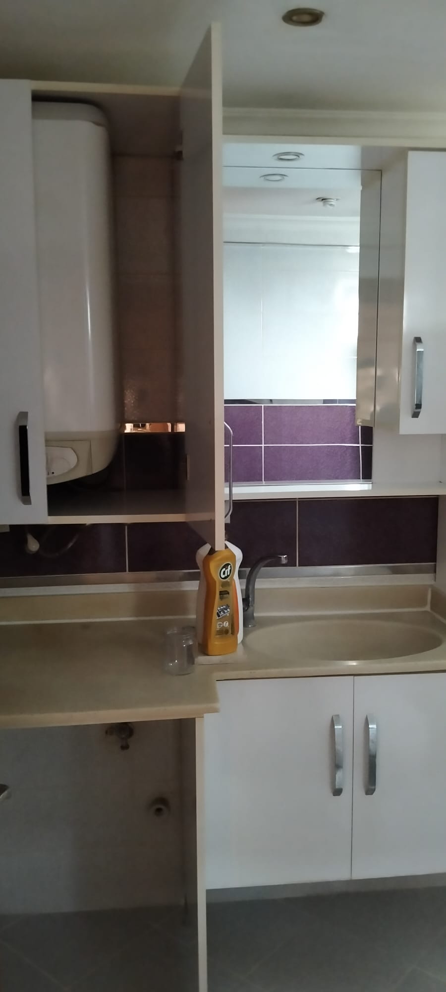 EDREMİT AVCILAR MAHALLESİNDE SATILIK 2+1 YAZLIK