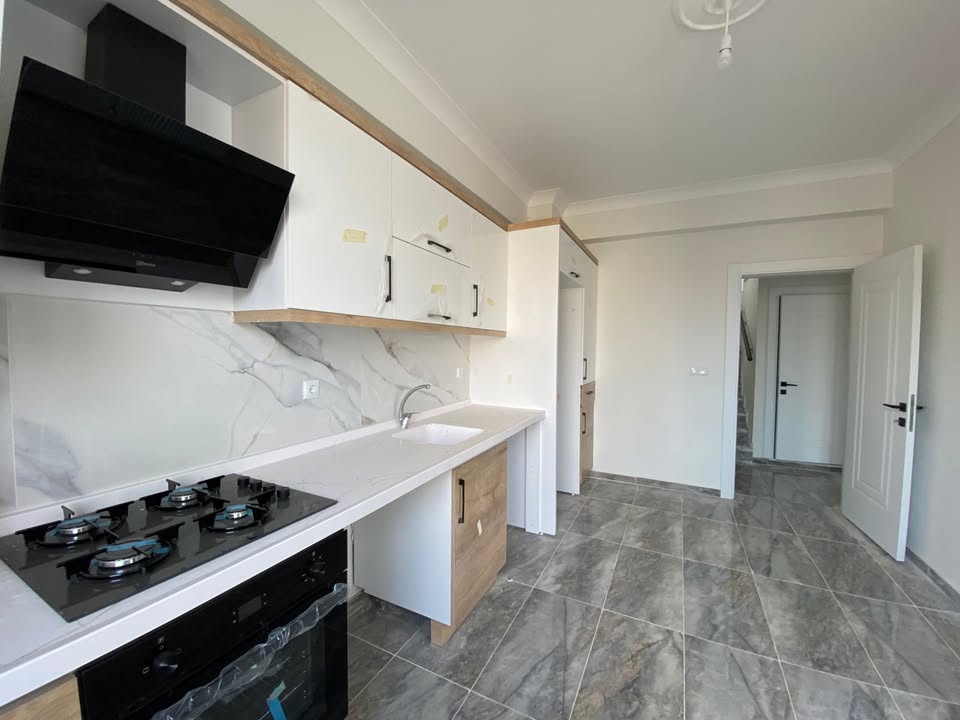 Cumhuriyet Mahallesinde Kiralık Sıfır 2+1 Dubleks Daire