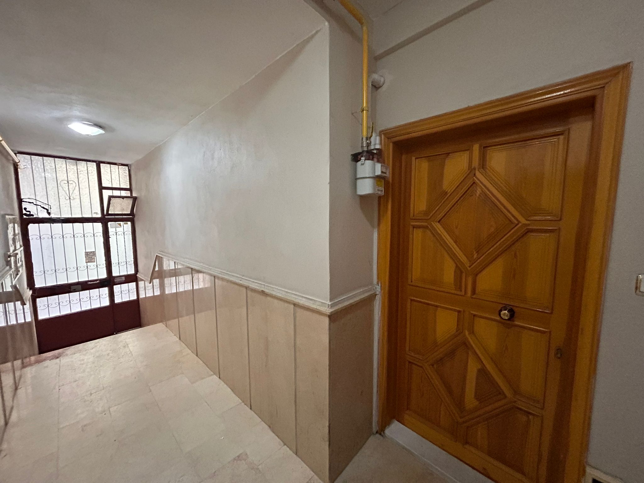 EDREMİT TUZCUMURAT MAHALLESİNDE SATILIK 3+1 DAİRE