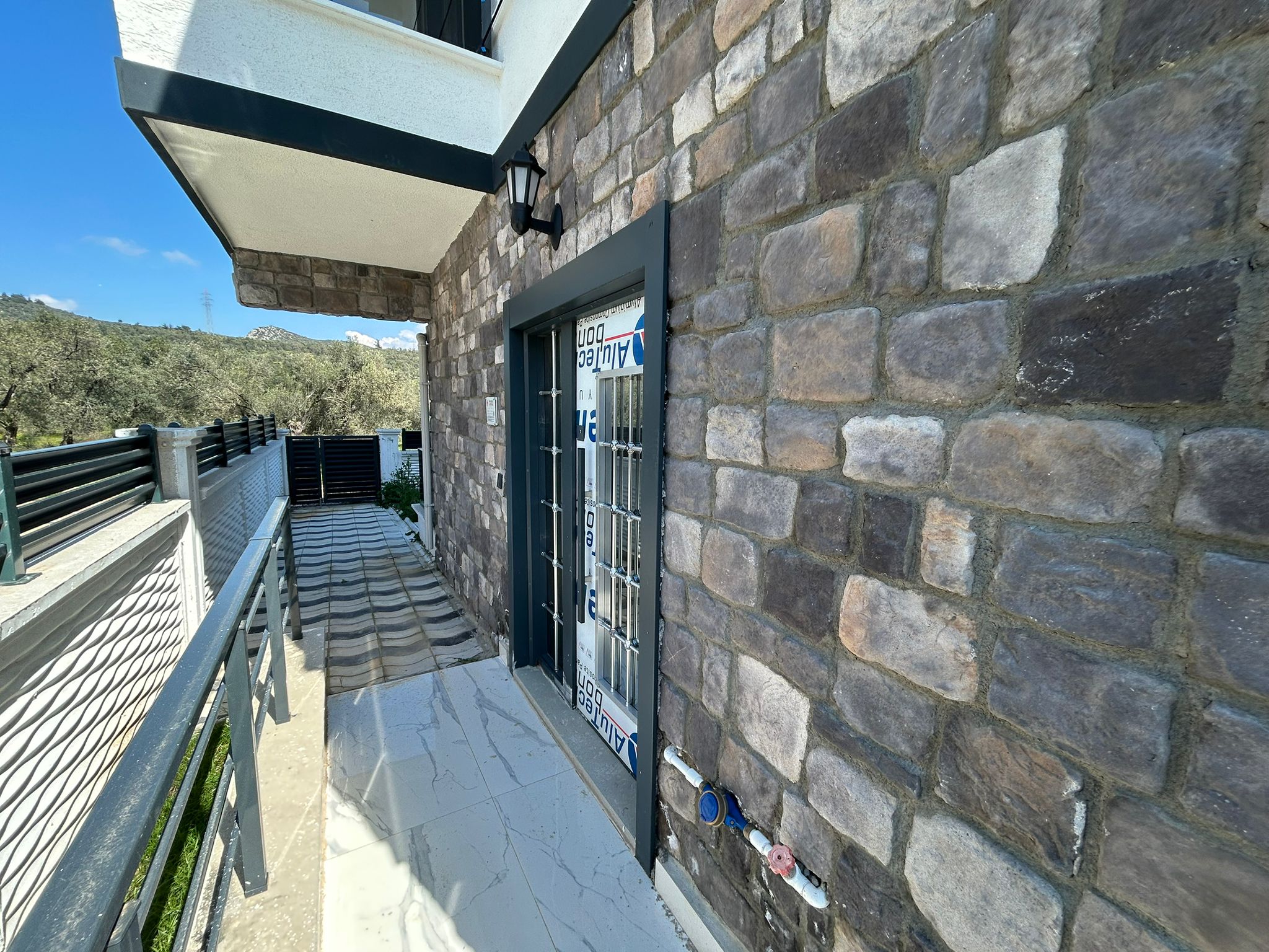 HAYALİNİZDEKİ YAŞAM BURADA BAŞLIYOR!