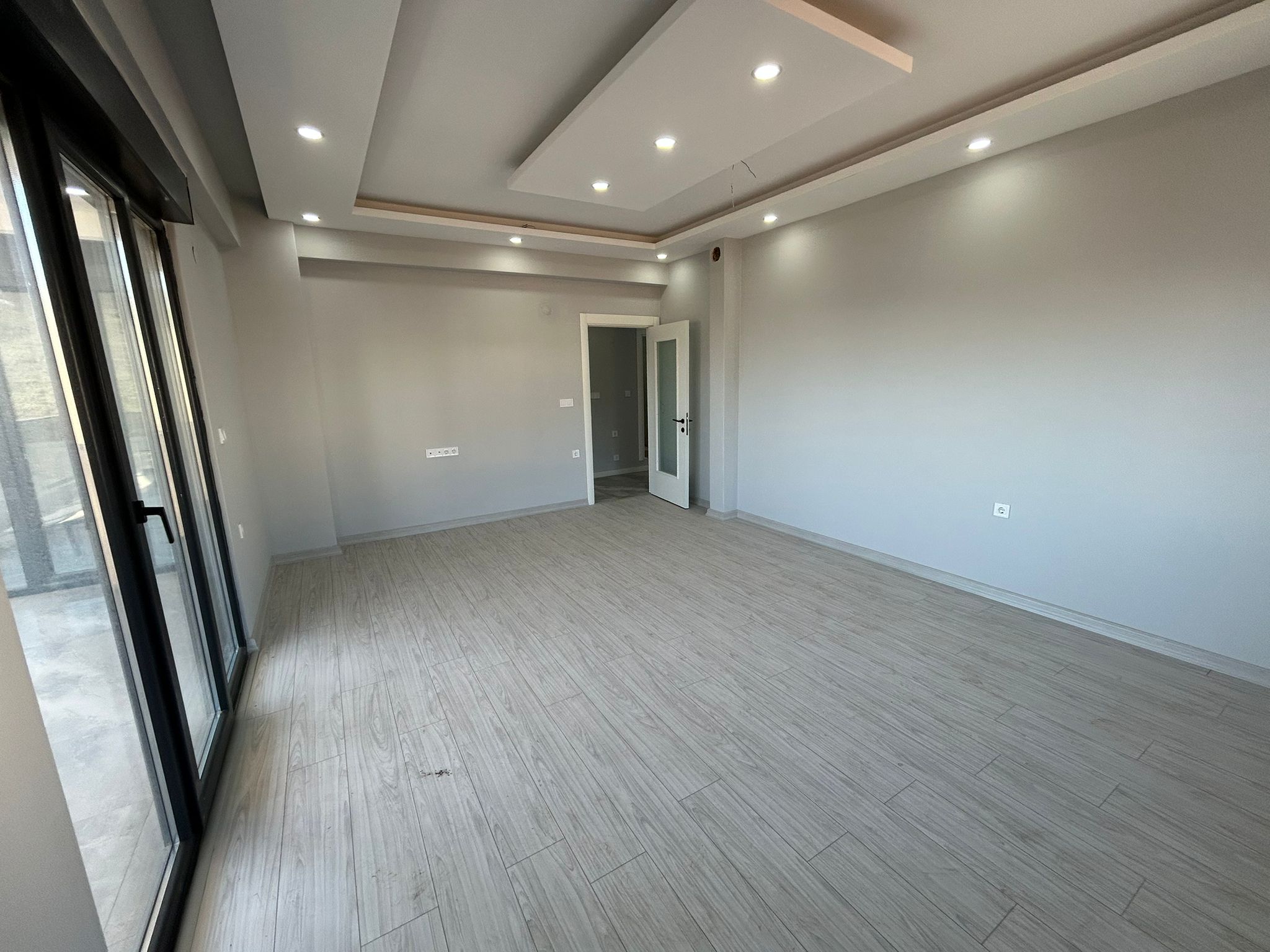 ATATÜRK MAHALLESİ’NİN EN GÜZEL YERİNDE SATILIK 3+1 DAİRE ( 16 Numara)