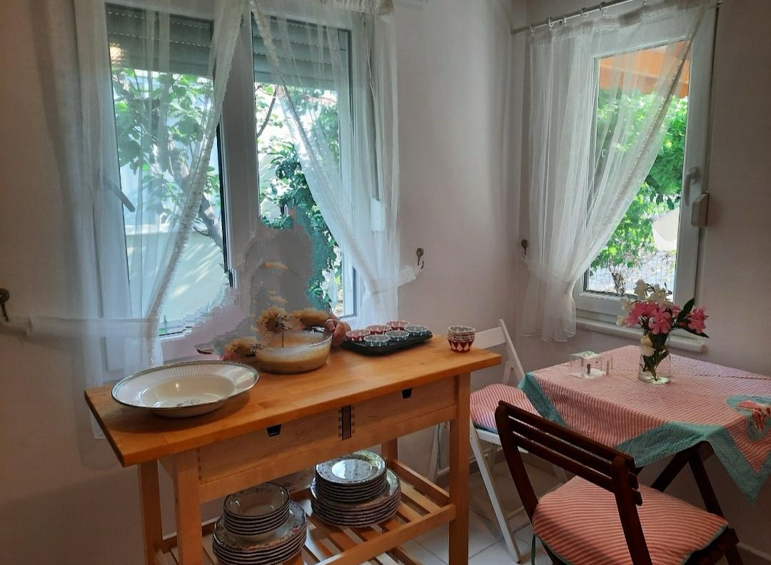 Balıkesir Edremit Altınoluk’ta Bahçeli 2+1 Satılık Daire