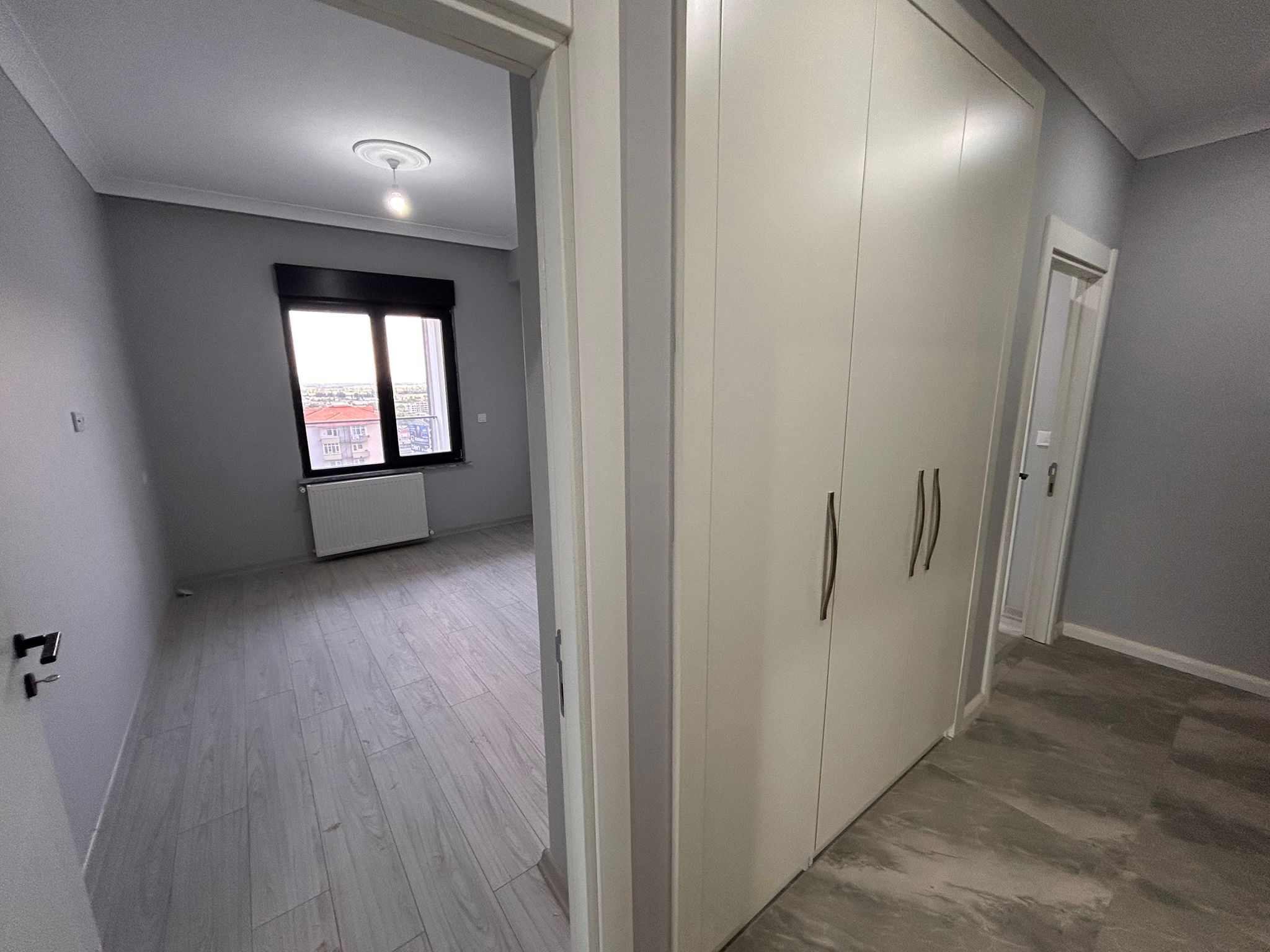 ATATÜRK MAHALLESİ'NDE KİRALIK LÜKS 3+1 DAİRE ( 7 NUMARALI DAİRE )