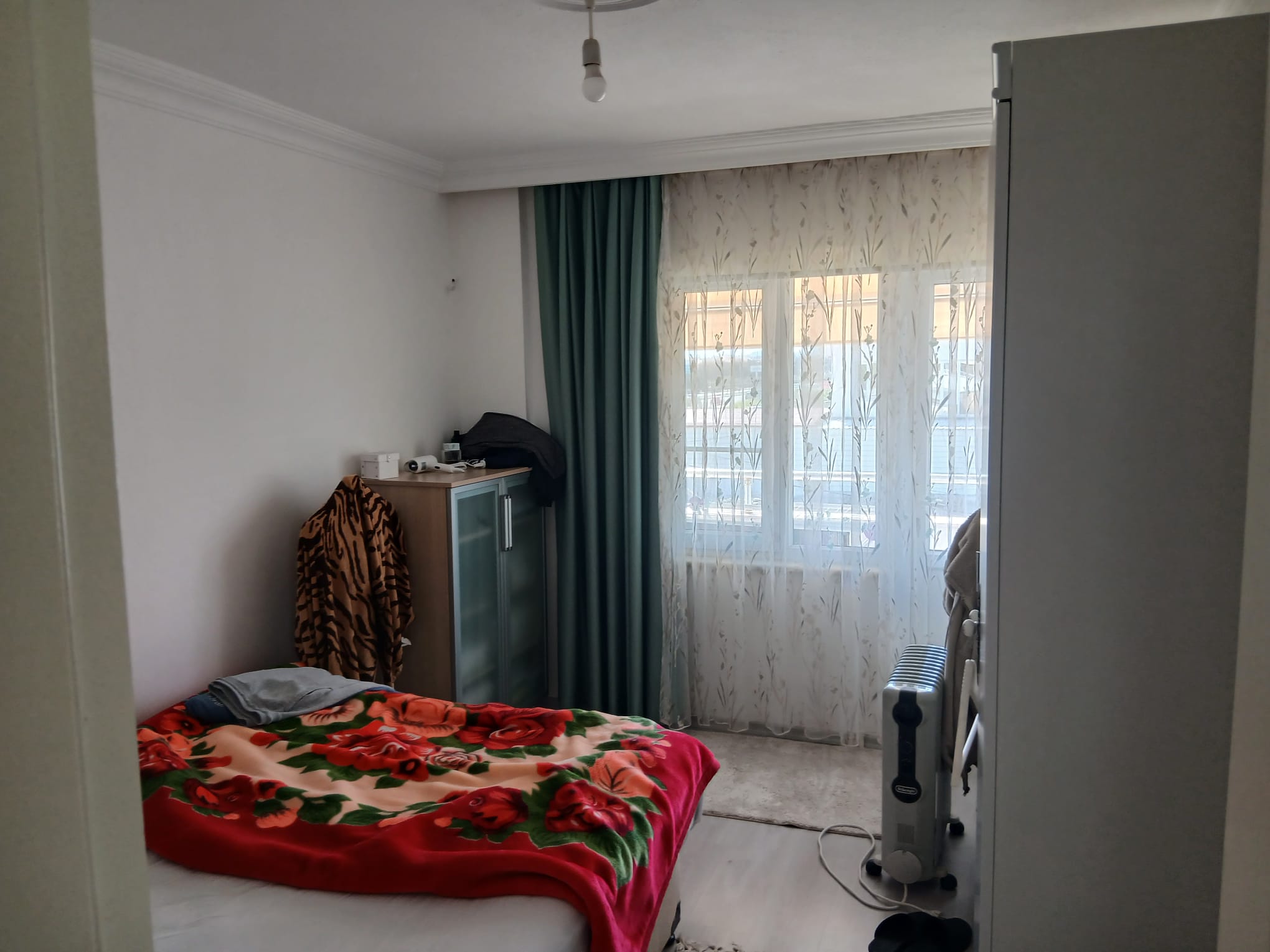 AKÇAY GÜRE’DE, ANA YOL ÜZERİNDE KOMPLE SATILIK BİNA HARİKA YATIRIM FIRSATI!