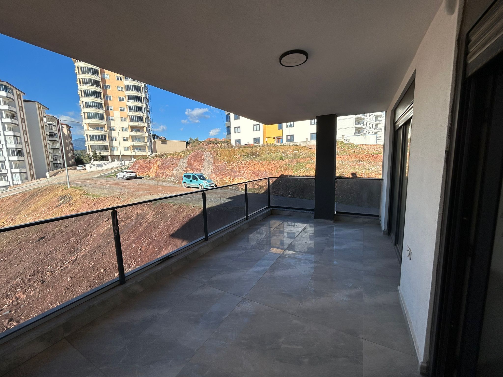 ATATÜRK MAHALLESİ’NİN EN GÜZEL NOKTASINDA! SATILIK 2+1 DAİRE (10numara)