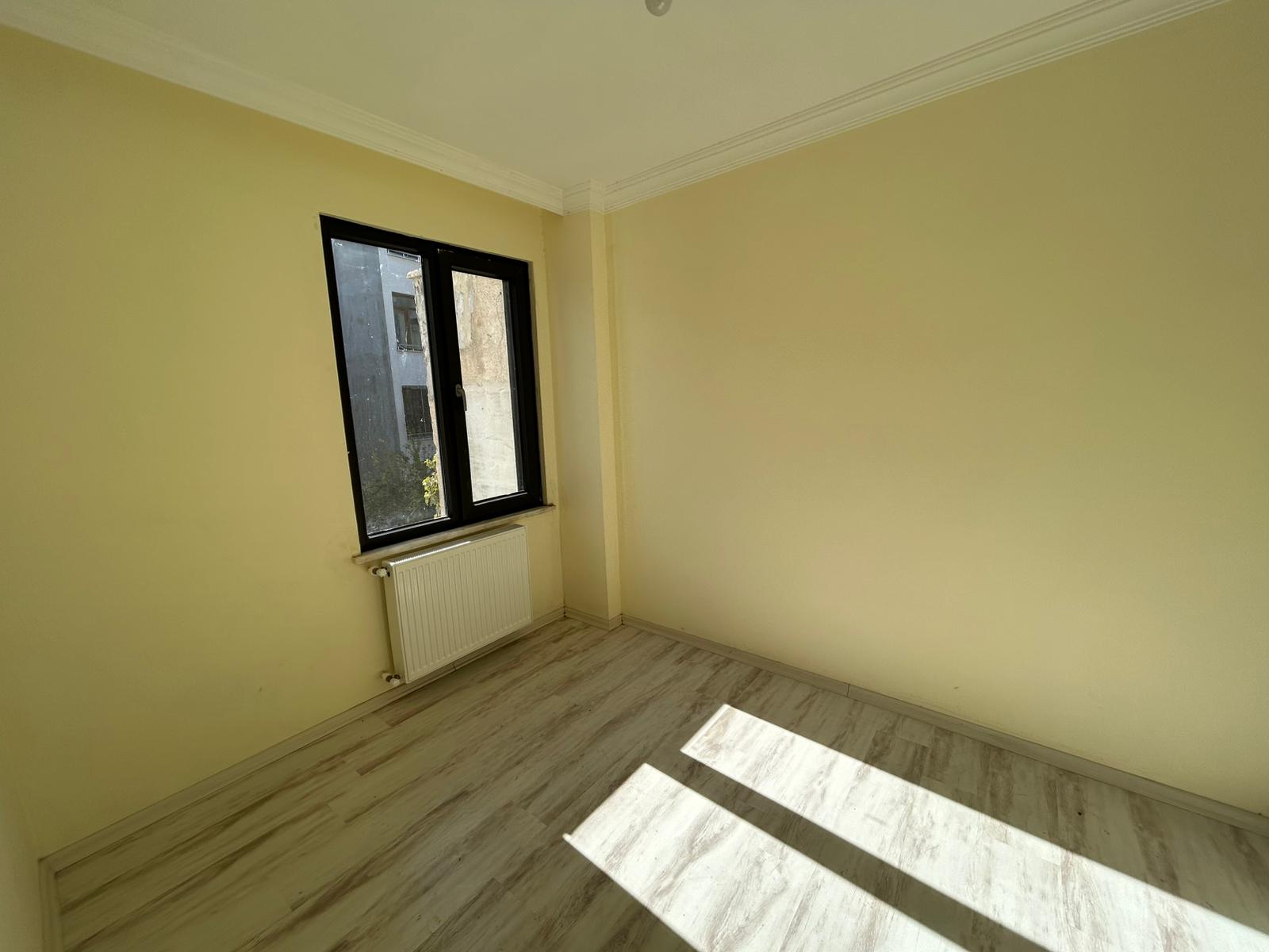 GAZİİLYAS'DA TUGAYA 300 M. KİRALIK 2+1 SIFIR DAİRE