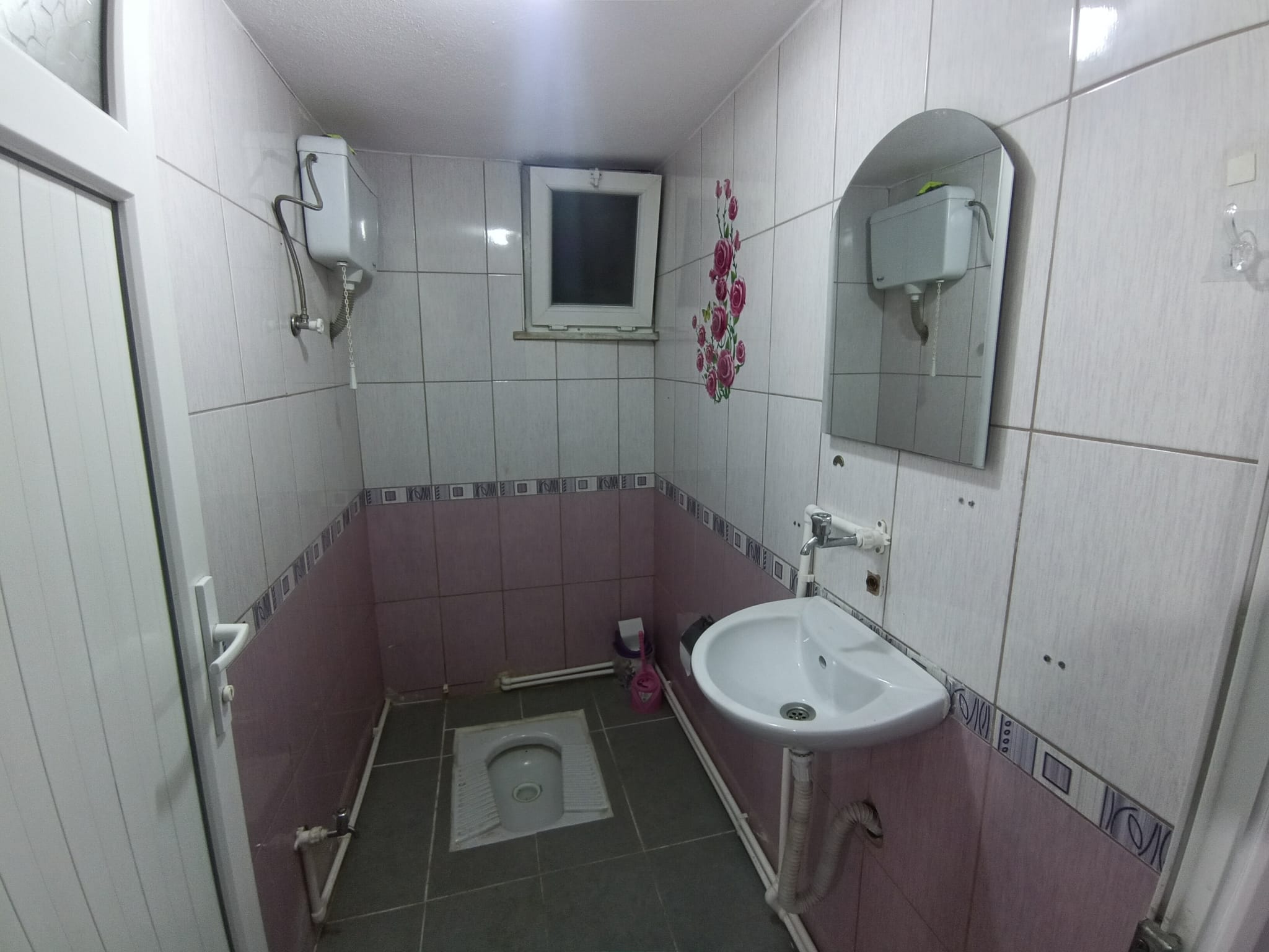 Tuzcumurat Mahallesinde Kiralık 3+1 160 m2 Daire