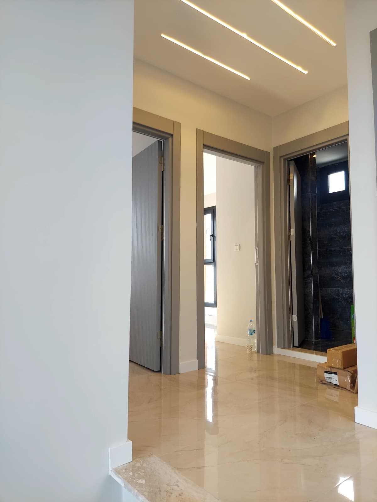 DENİZİ UYANDIĞINIZ AN GÖRÜN! KARAAĞAÇ SAHİLDE ÖZEL HAVUZLU 4+1 VİLLA