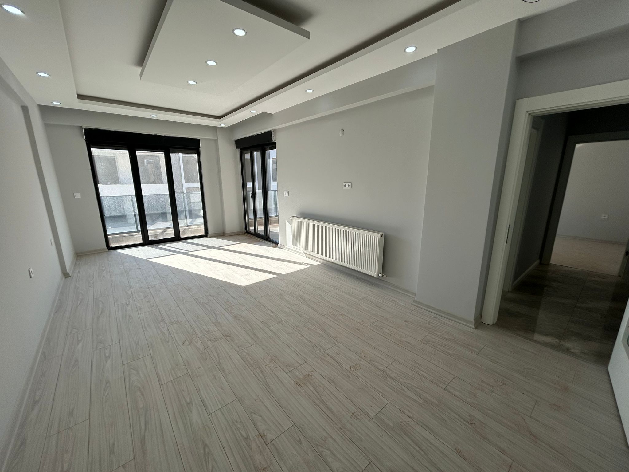 ATATÜRK MAHALLESİ’NİN EN GÜZEL NOKTASINDA! SATILIK 2+1 DAİRE (9numara)