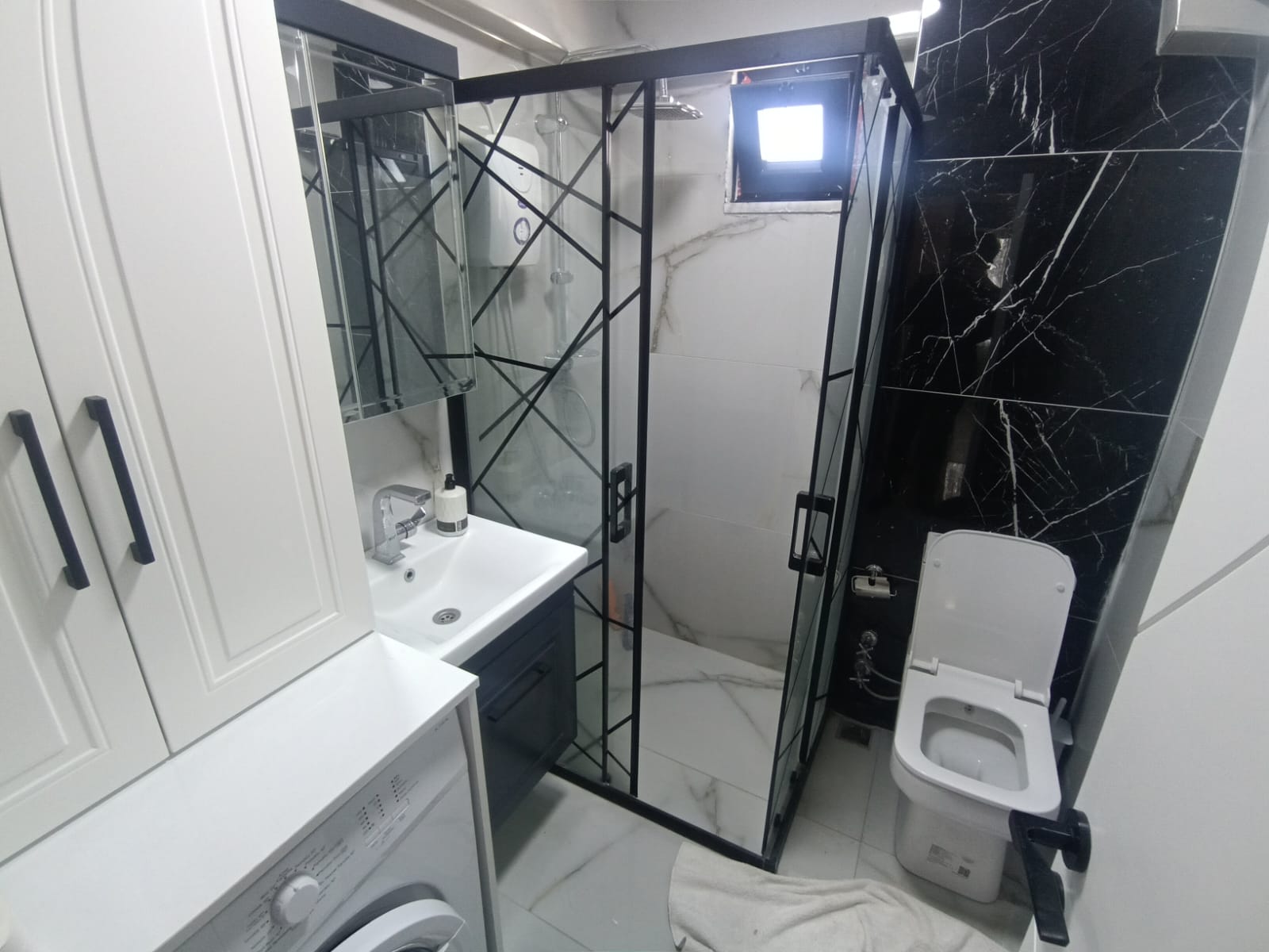 ALTINOLUKTA SEZONLUK KİRALIK 2+1 DAİRE