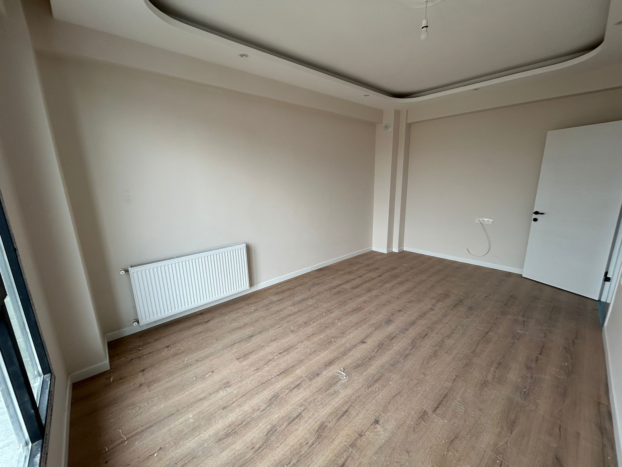 BALIKESİR EDREMİT CAMİVASAT MAHALLESİNDE SATILIK 2+1 DAİRE