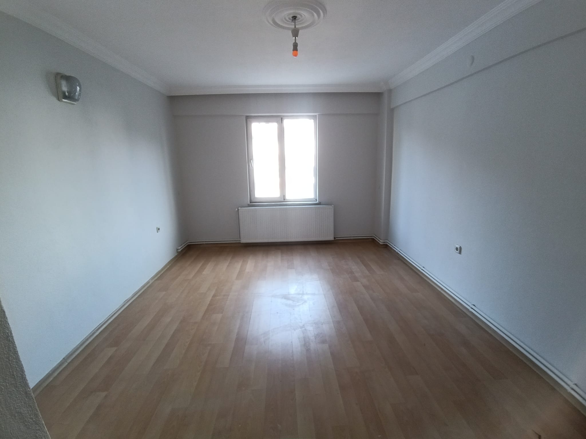 Tuzcumurat Mahallesinde Kiralık 3+1 160 m2 Daire