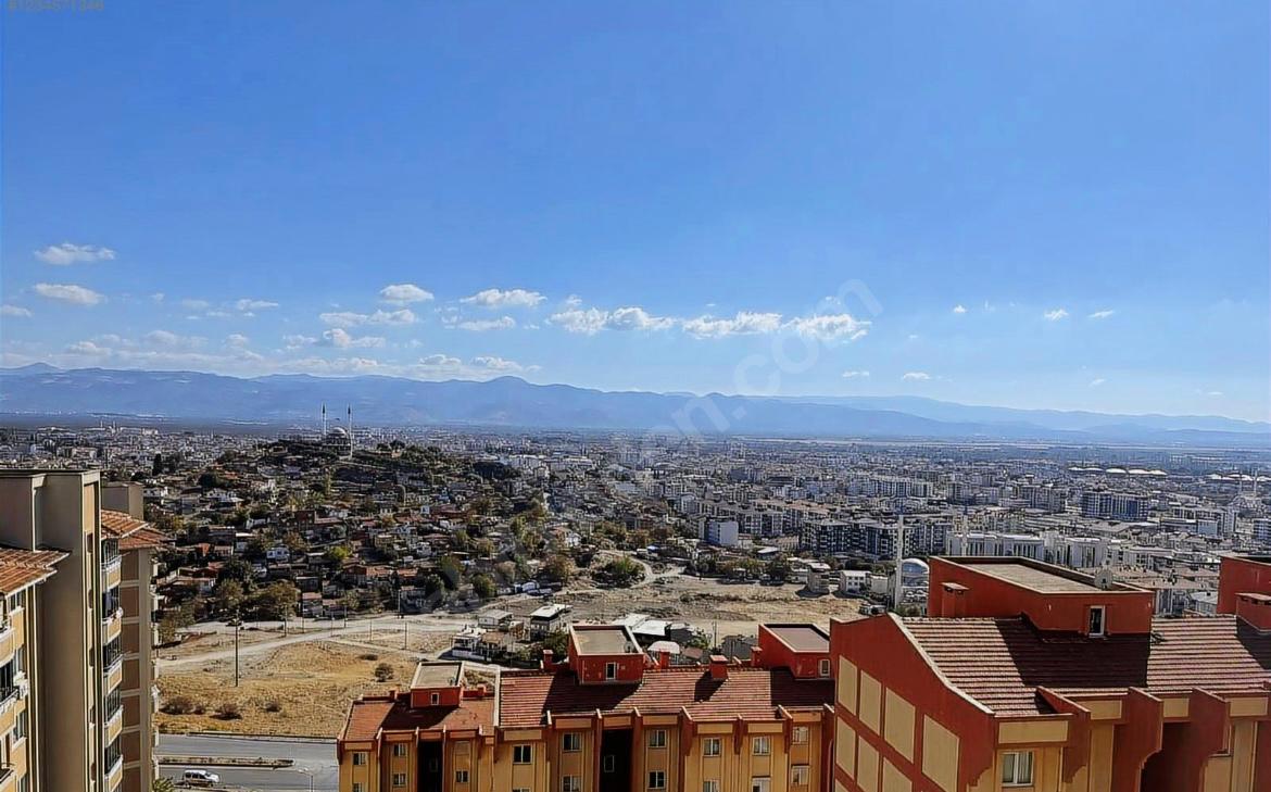 Deniz Manzaralı Satılık 3+1 140 M2 Daire