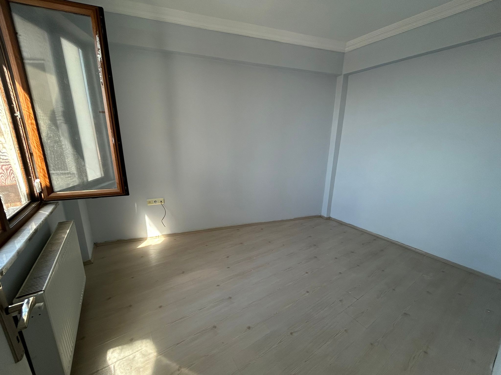 FERAH, MUTLU, HUZURLU KİRALIK 2+1 DAİRE