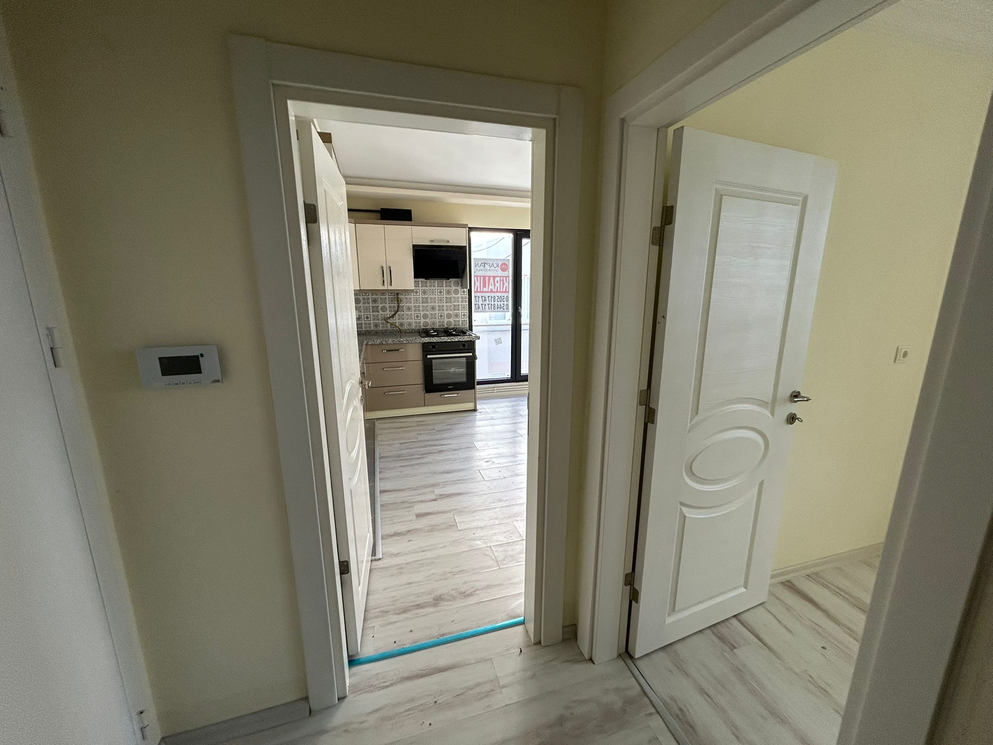 GAZİİLYAS'DA TUGAYA 300 M. KİRALIK 2+1 DAİRE (3 NUMARA)