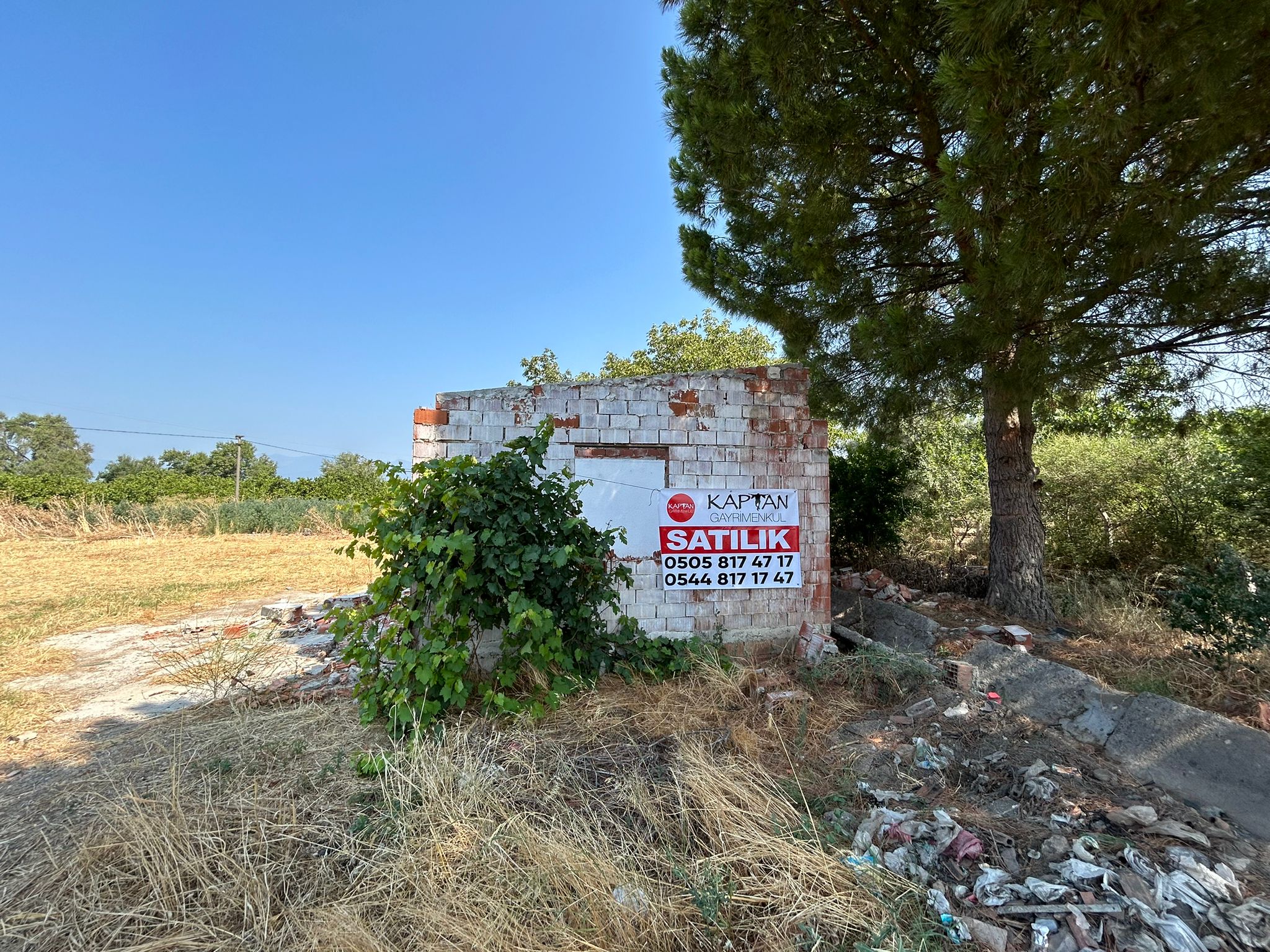 Adramis Termal Otel Arkasında 7,5 Dönüm Satılık Tarla