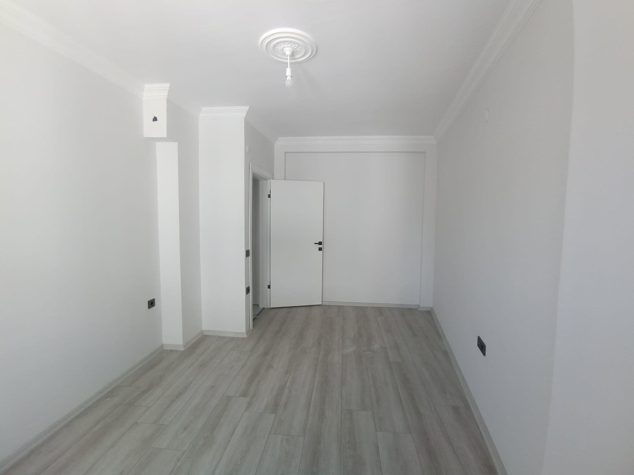 BALIKESİR EDREMİT TUZCUMURAT MAHALLESİNDE SATILIK 4+1 DUBLEKS DAİRE