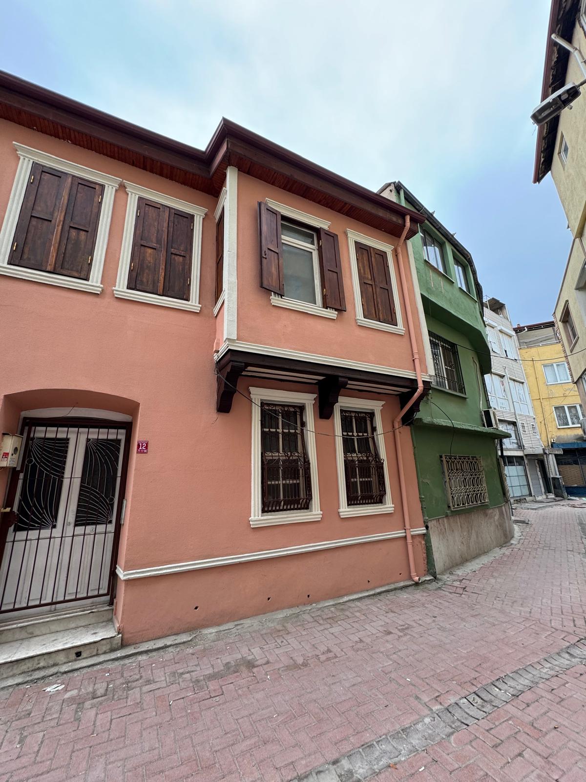 Tarihi Satılık Konak