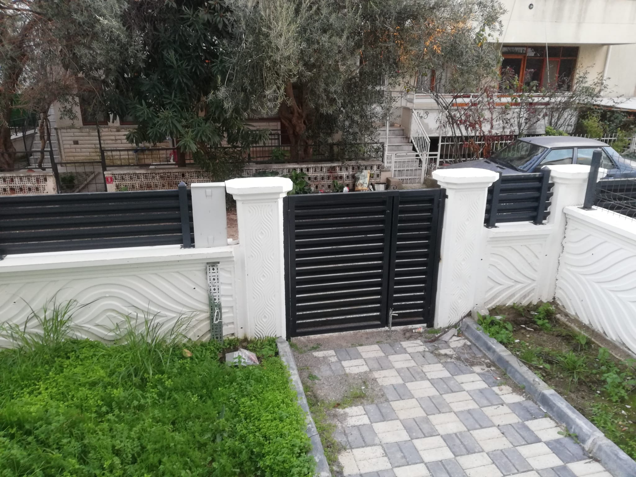 AVCILAR'DA DENİZE 150 M. SIFIR 4+1 VİLLA