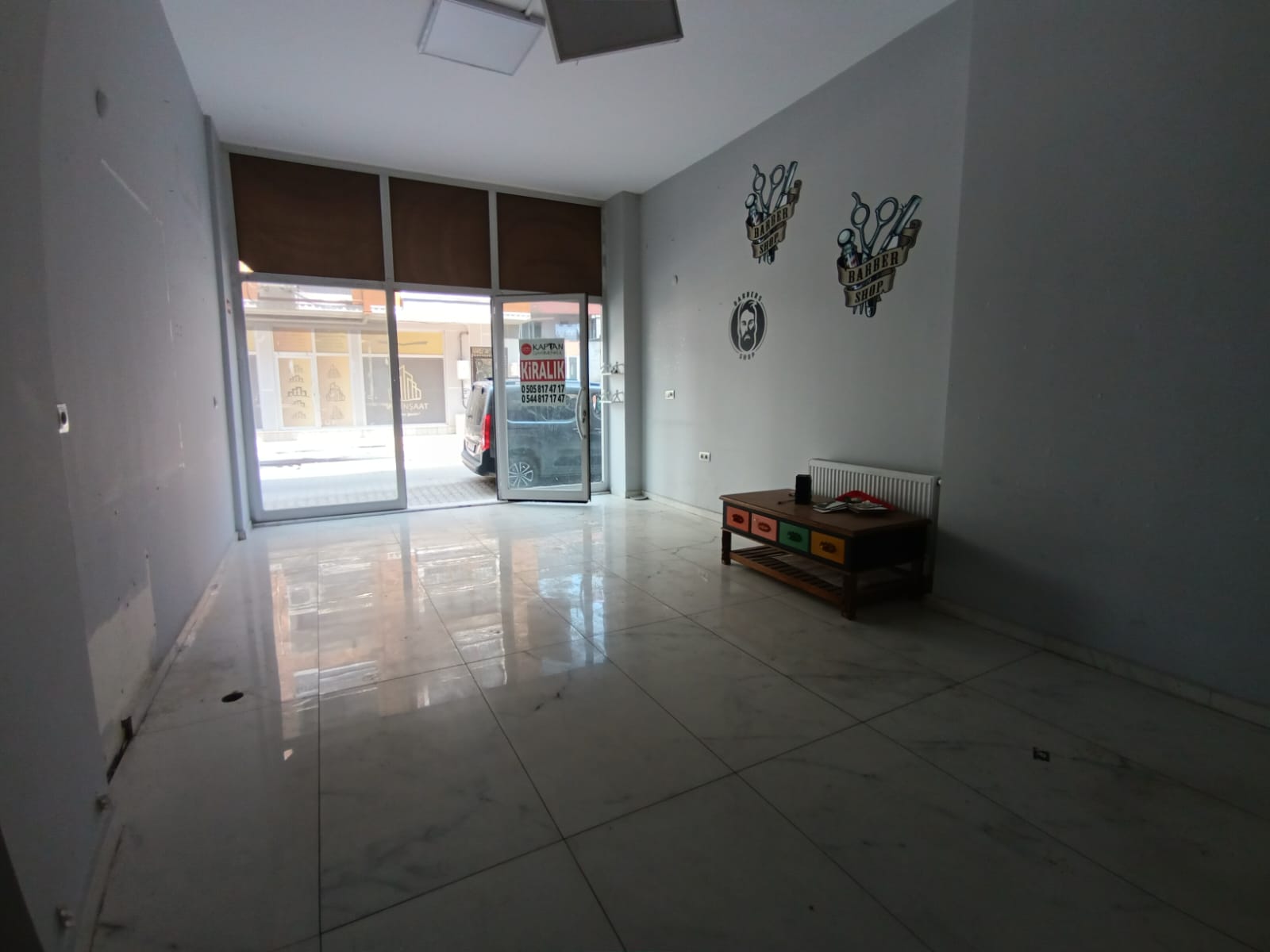 İnönü Caddesinde Kiralık 90 M2 Dükkan