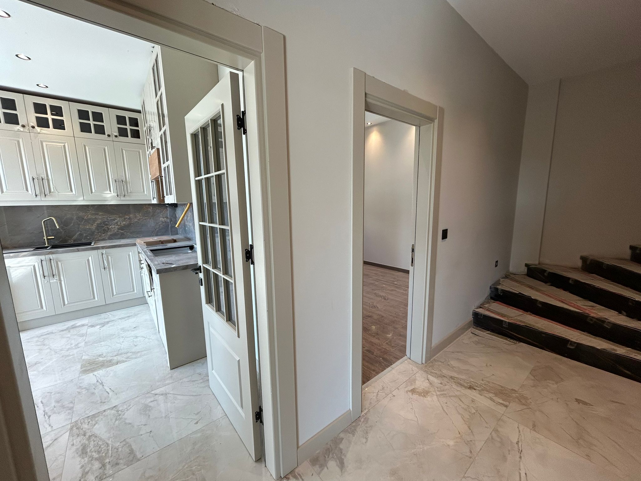 CENNETAYAĞINDA 3+1 SIFIR TERASLI DUBLEKS DAİRE