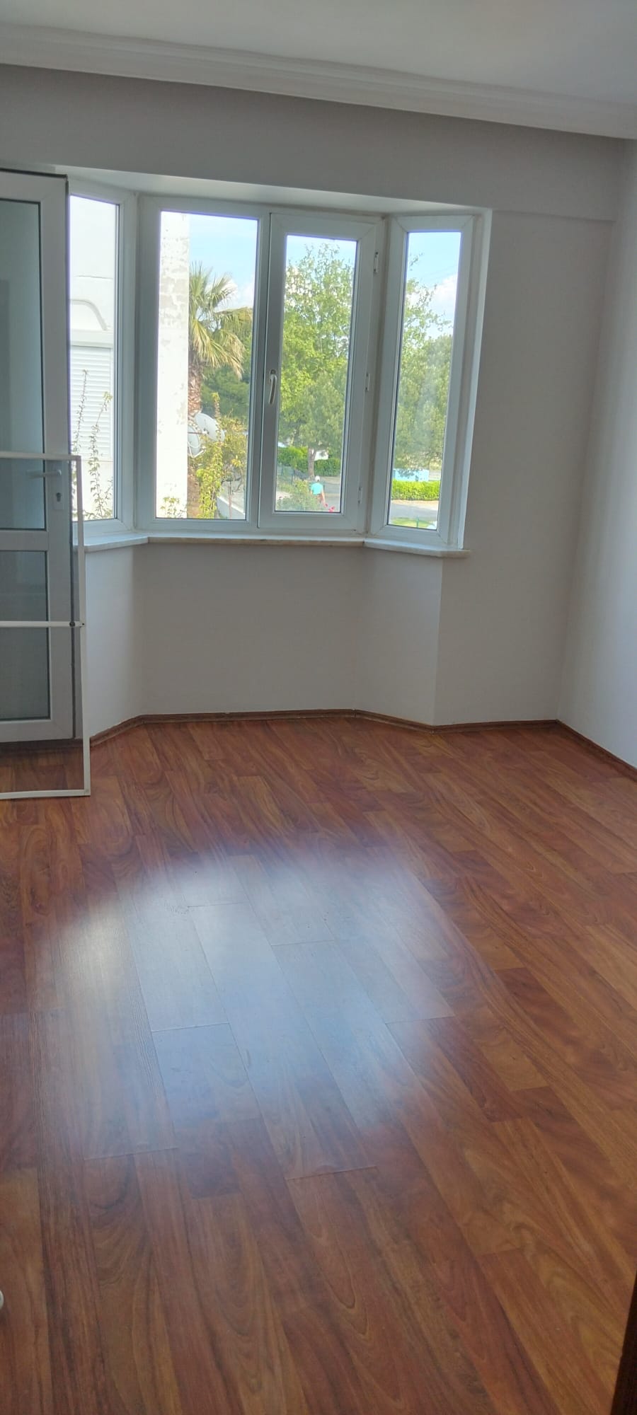 EDREMİT AVCILAR MAHALLESİNDE SATILIK 2+1 YAZLIK