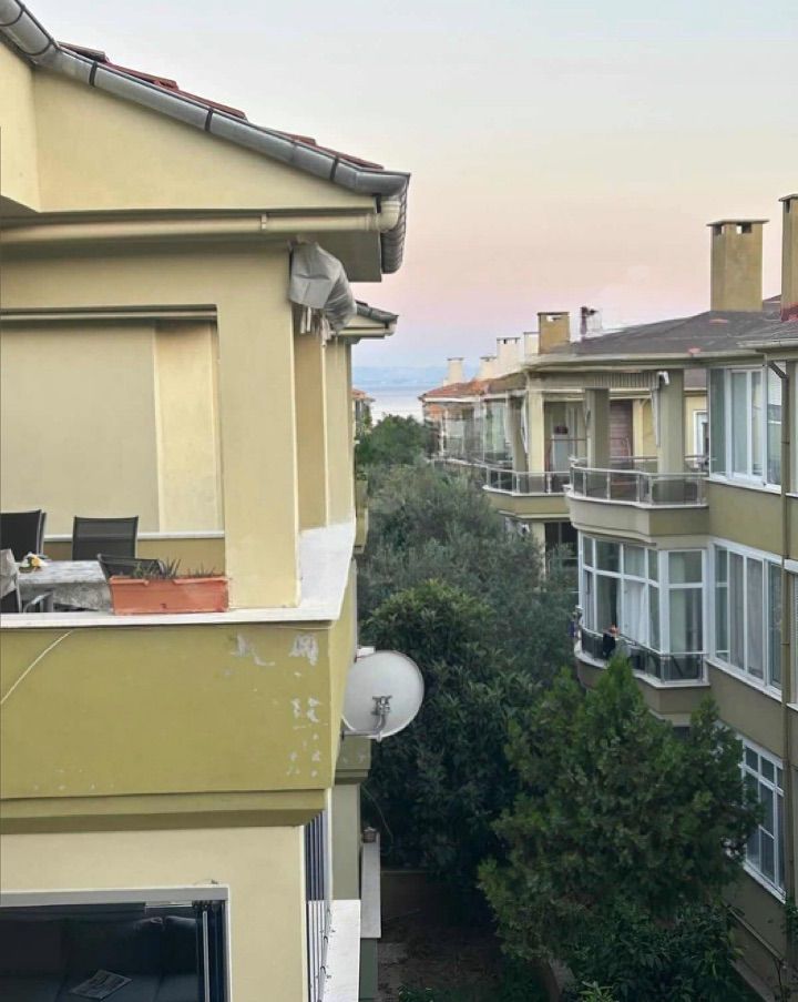 EDREMİT AVCILAR MAHALLESİ’NDE SATILIK EŞYALI DAİRE