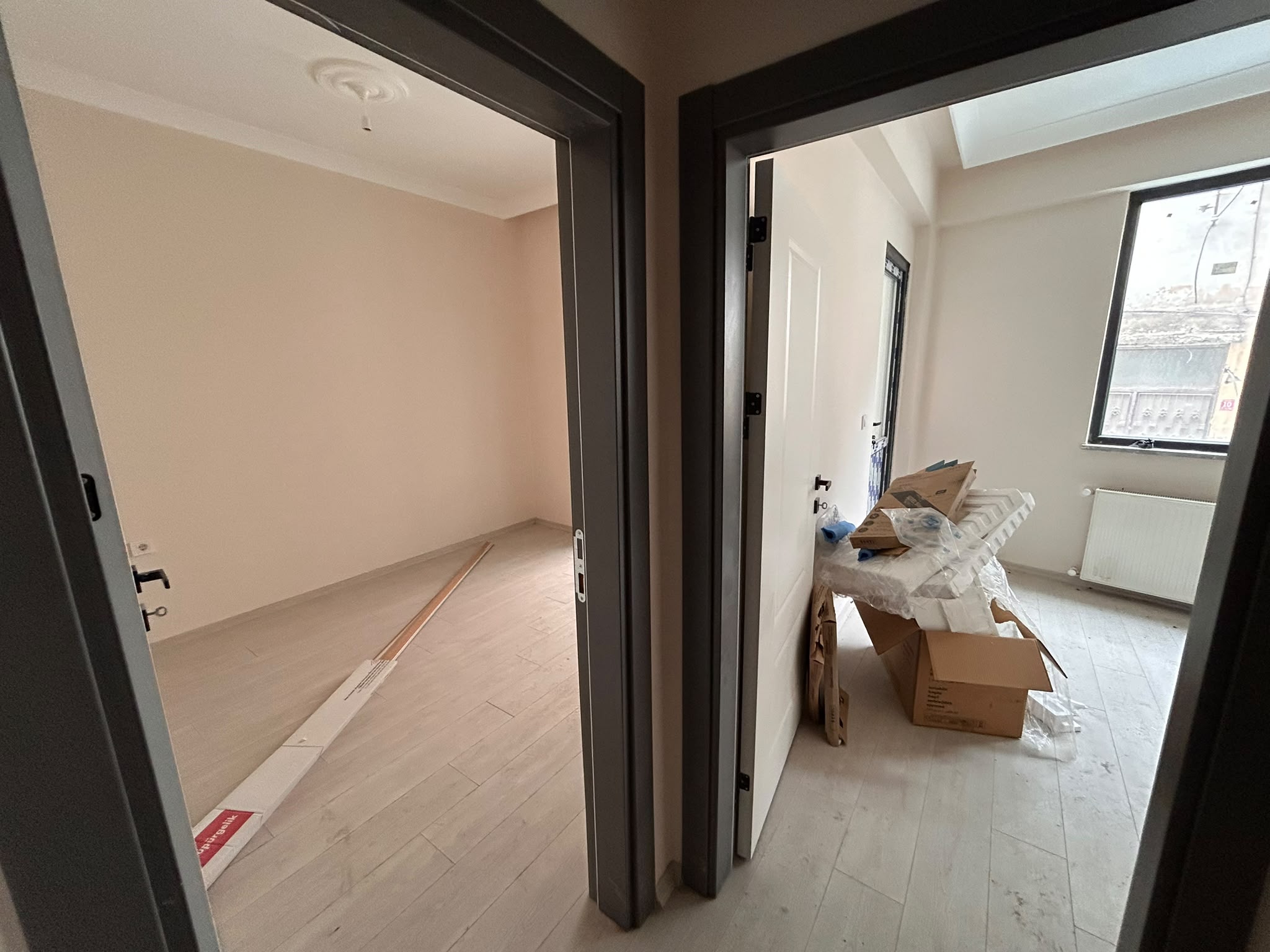 GAZİİLYAS MAHALLESİNDE KİRALIK SIFIR  1+1 DAİRE