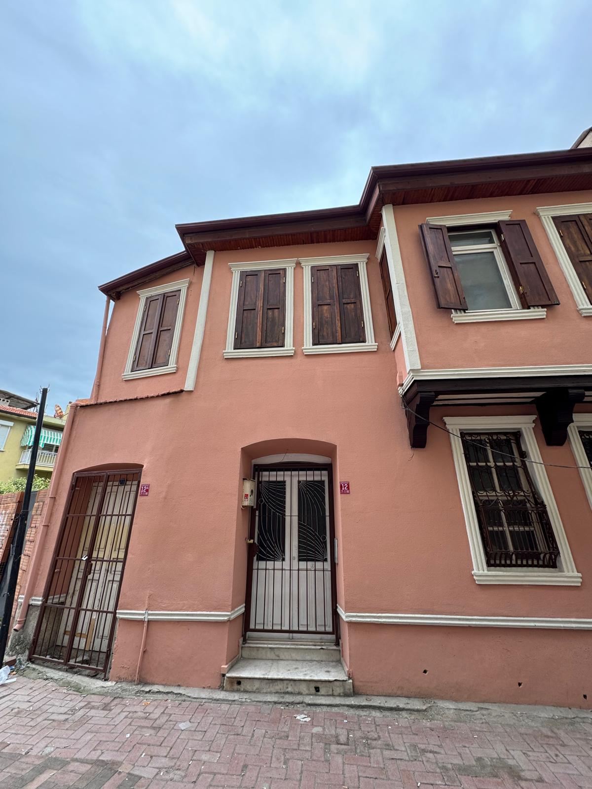 Tarihi Satılık Konak