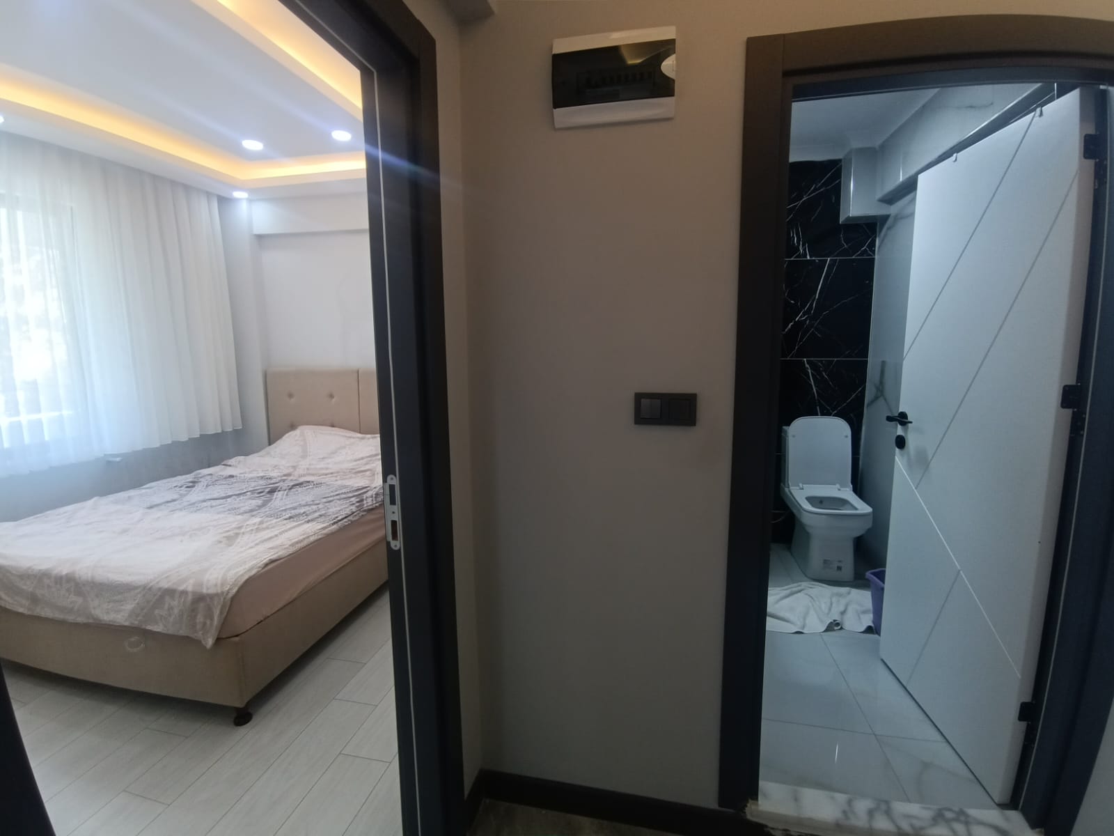 ALTINOLUKTA SEZONLUK KİRALIK 2+1 DAİRE