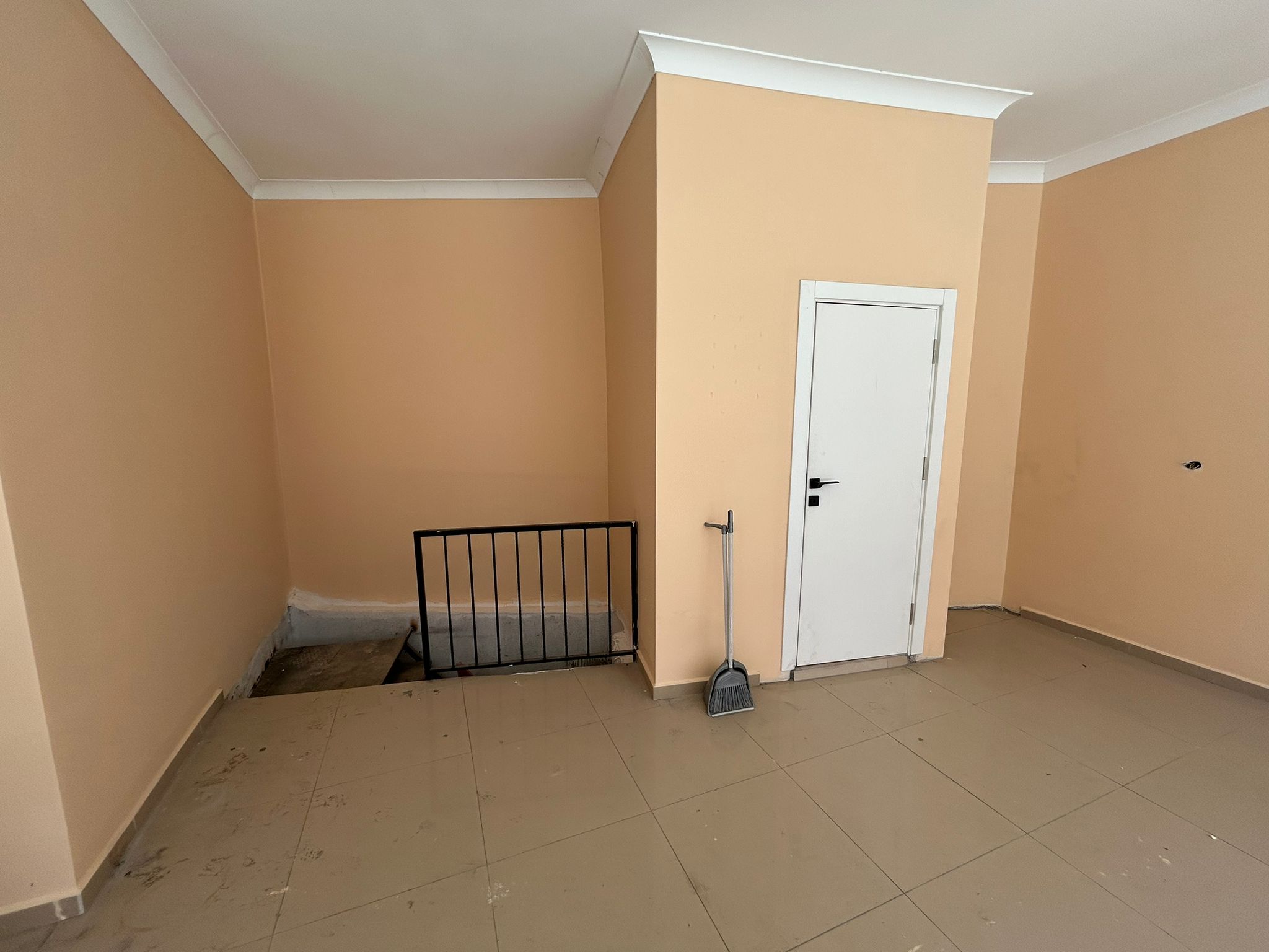 İnönü Caddesi’nde 120 m² Sıfır Depolu Kiralık Dükkân