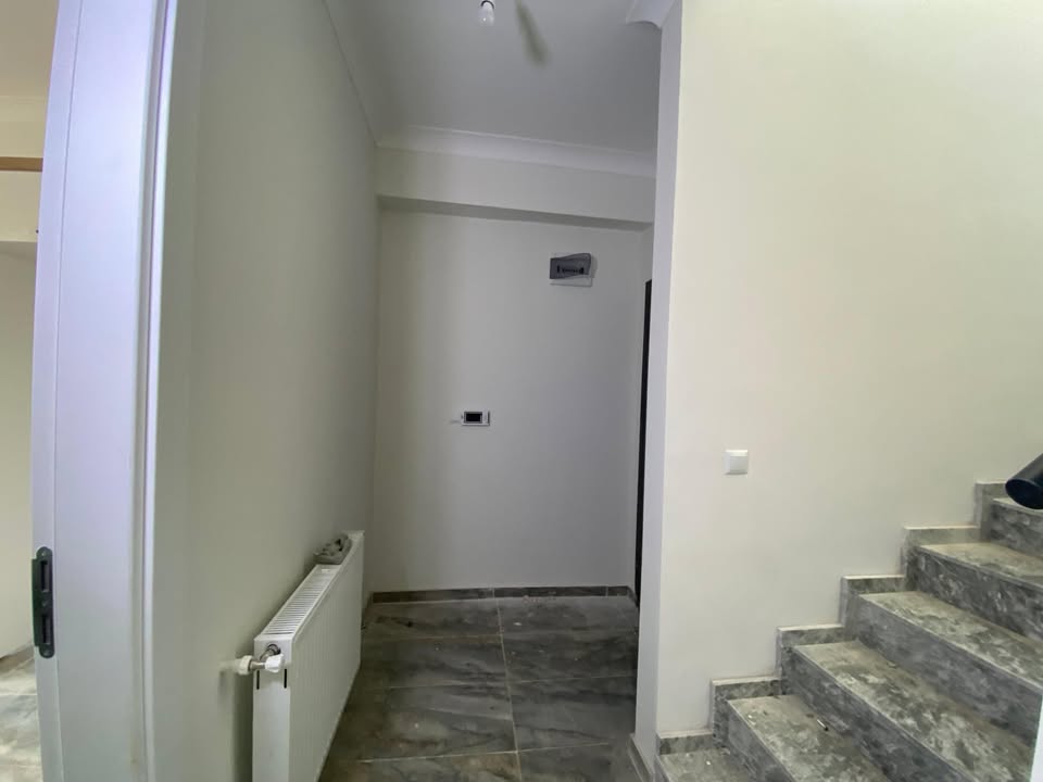 Cumhuriyet Mahallesinde Kiralık Sıfır 2+1 Dubleks Daire