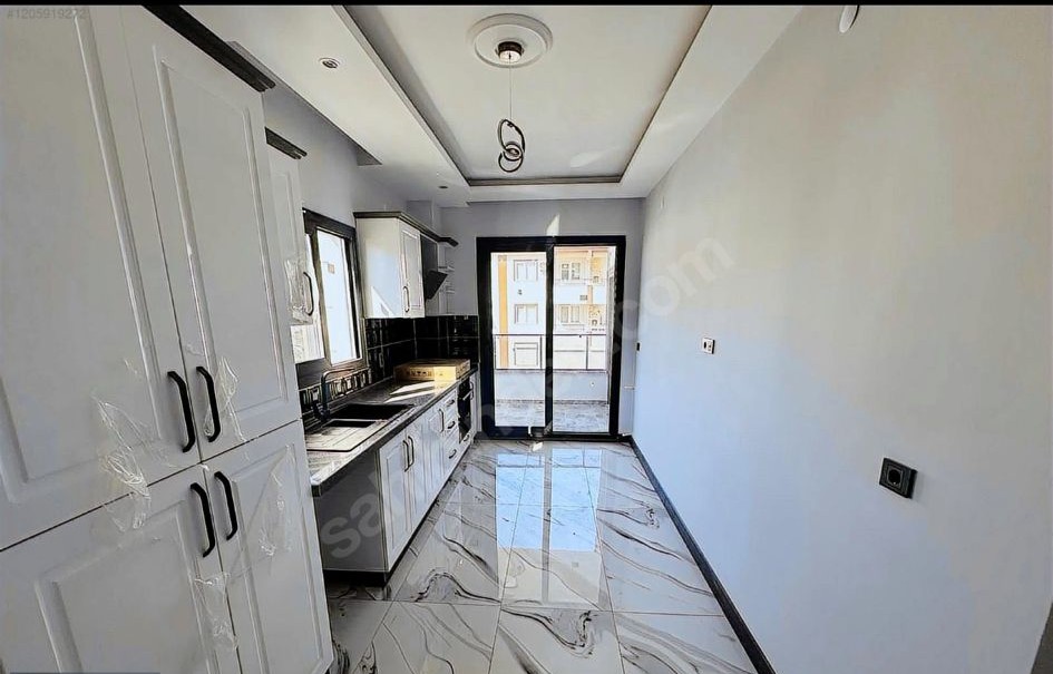 ALTINKUM’DA SATILIK 2+1 AYDINLIK DAİRE DENİZE YÜRÜME MESAFESİNDE