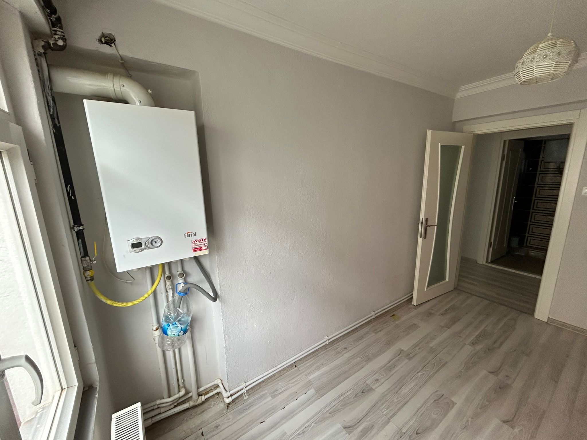 CUMHURİYET MAHALLESİ İNÖNÜ CADDESİNDE KOMANDO TUGAYINA 200 METRE 3+1 KİRALIK DAİRE