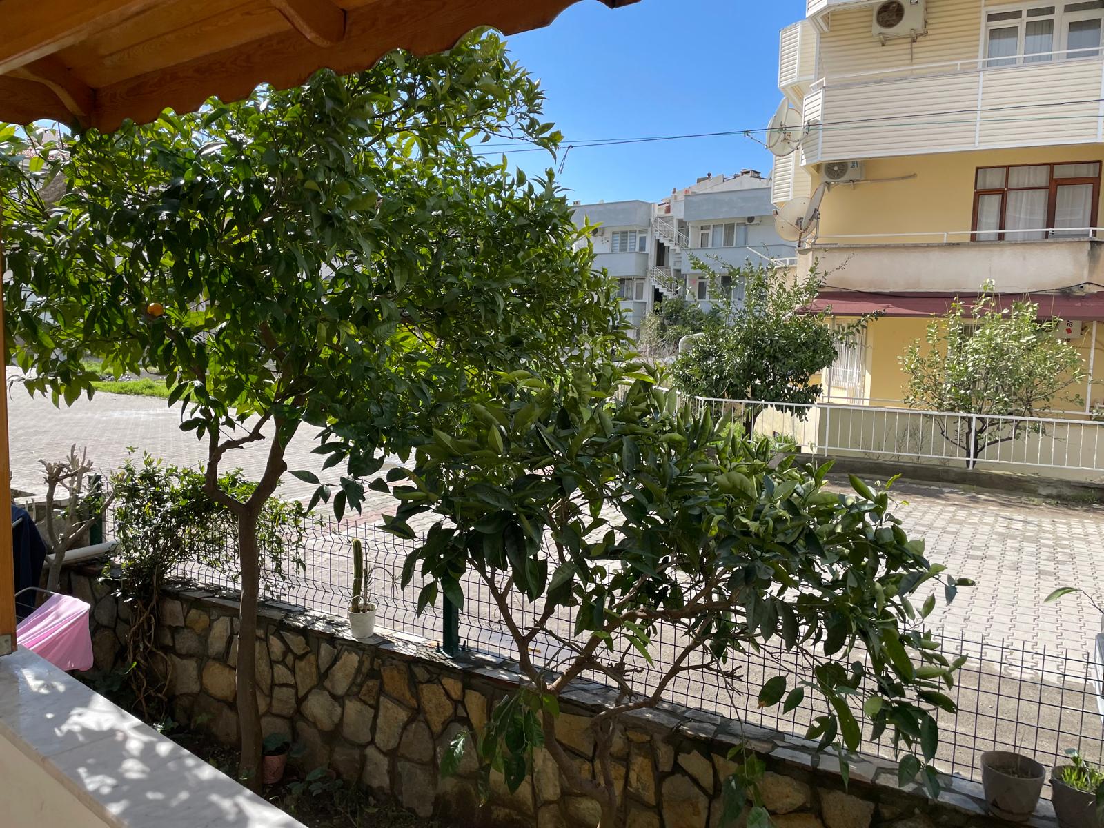 Balıkesir Edremit Altınoluk’ta Bahçeli 2+1 Satılık Daire