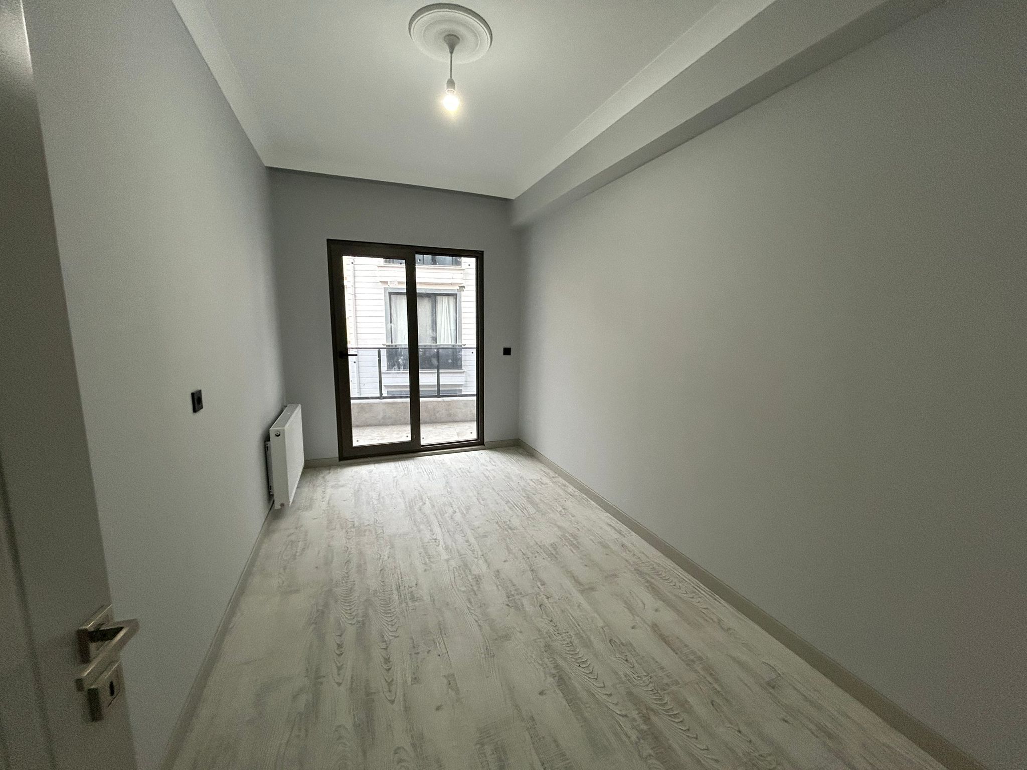 EDREMİT GAZİCELAL MAHALLESİNDE SATILIK SIFIR 2+1 DAİRE