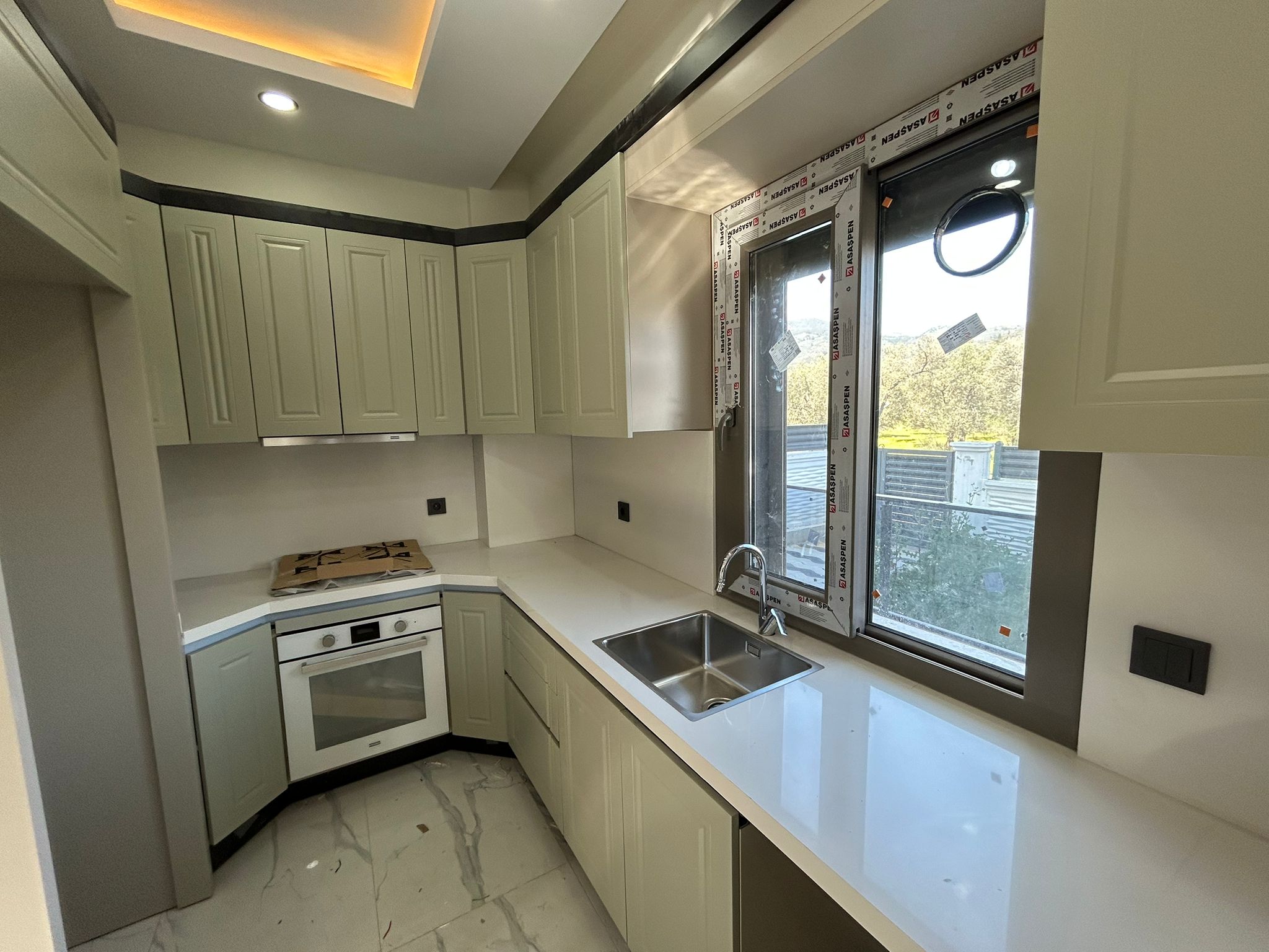 HAYALİNİZDEKİ YAŞAM BURADA BAŞLIYOR!