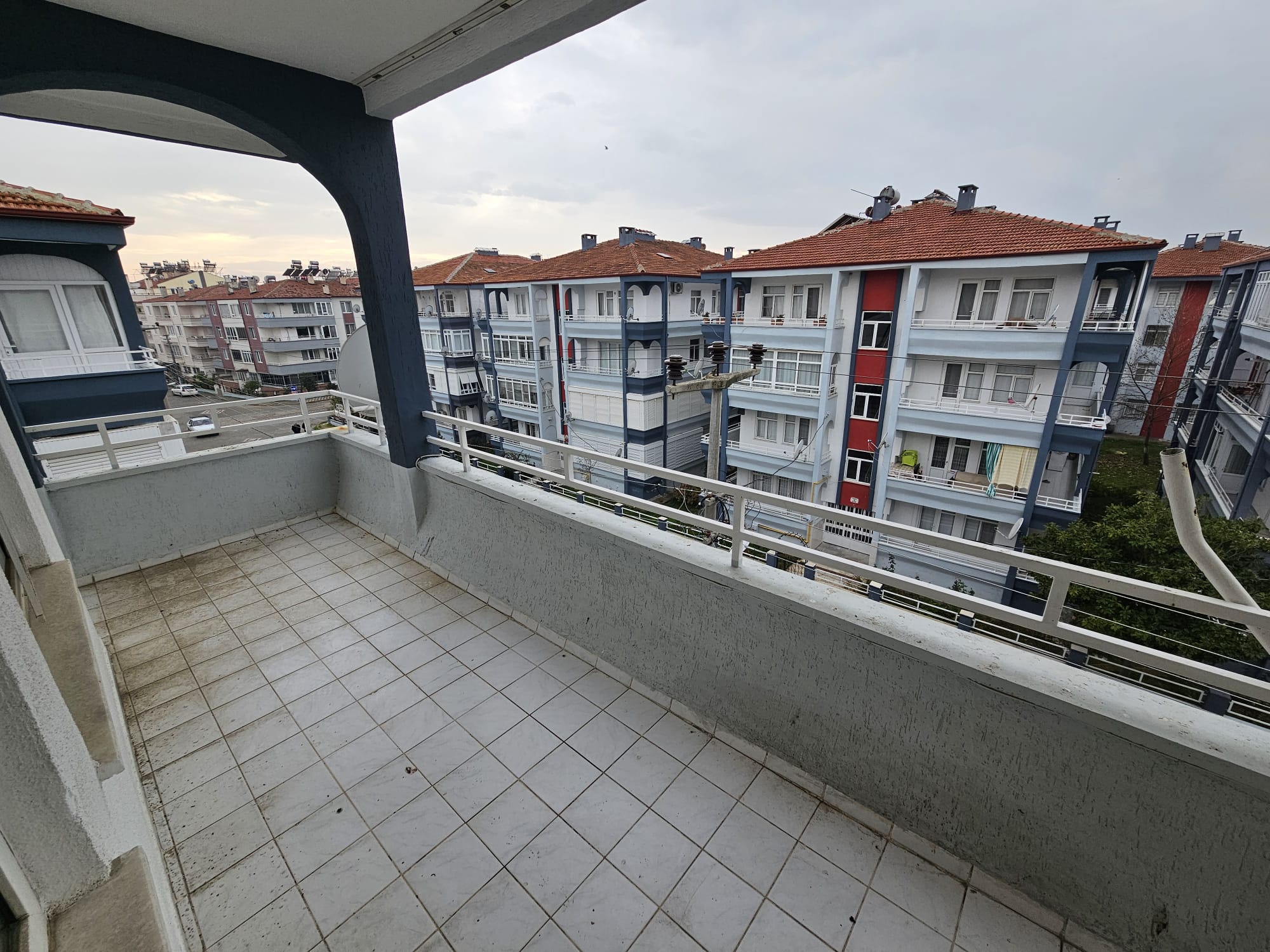 Akçay Altınkum – Satılık 3+1 Daire (Site & Havuz)