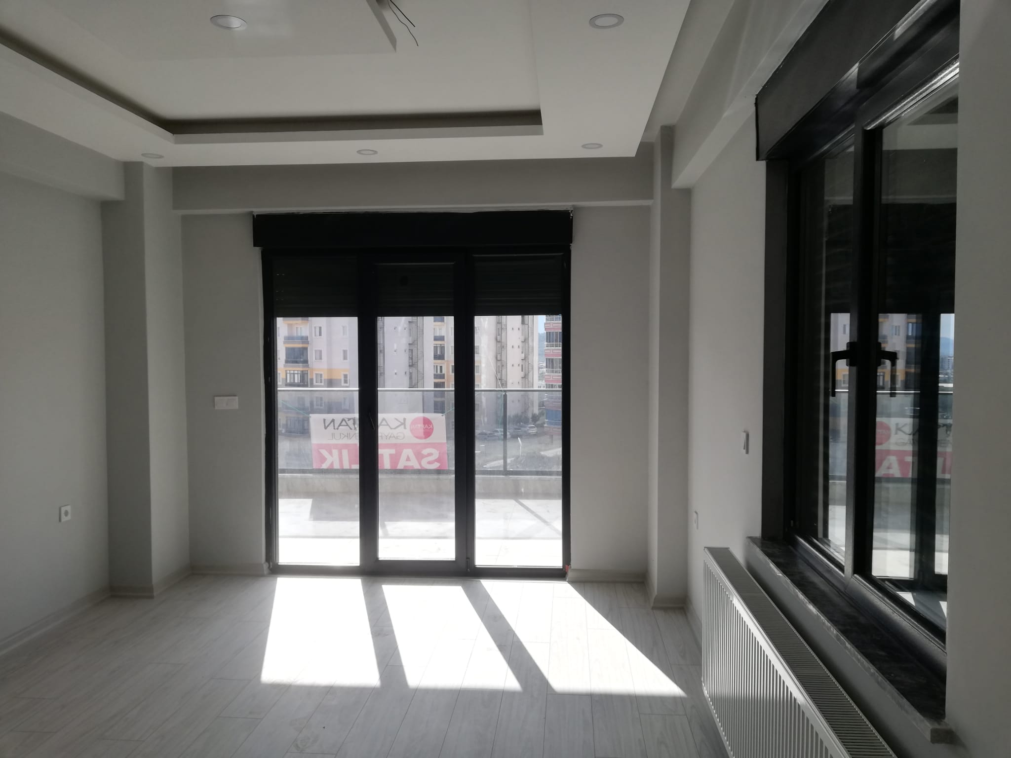 Atatürk 'de Satılık 2+1 120 M2 Geniş Balkon Daire
