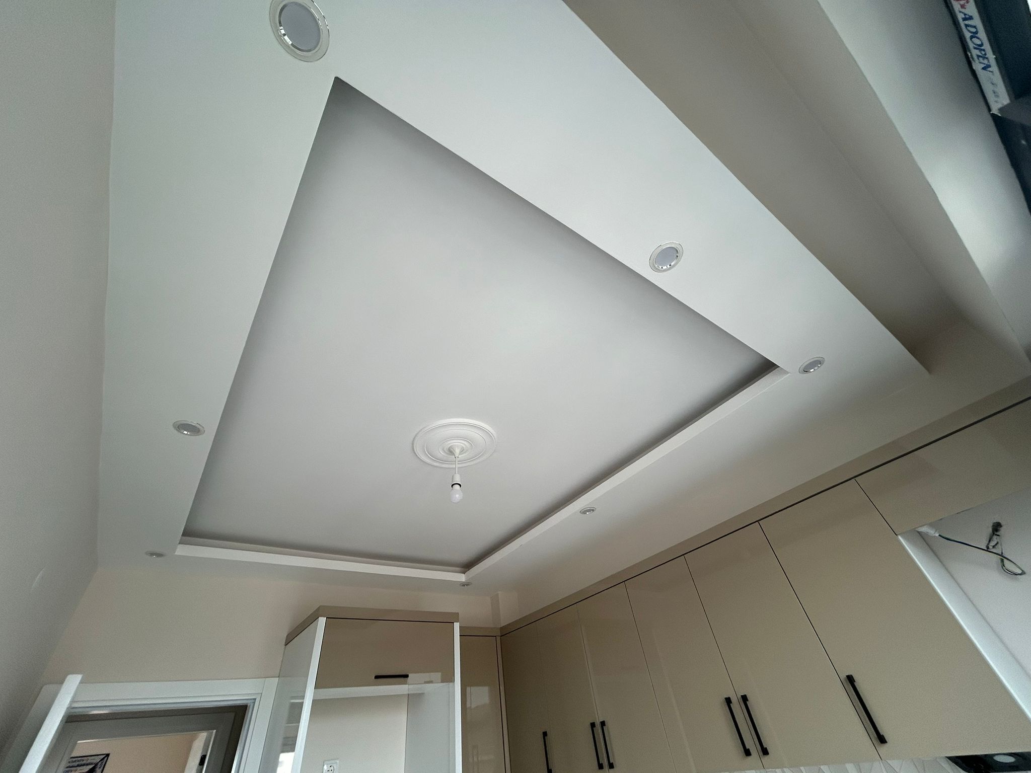 BALIKESİR EDREMİT CAMİVASAT MAHALLESİNDE SATILIK 2+1 DAİRE