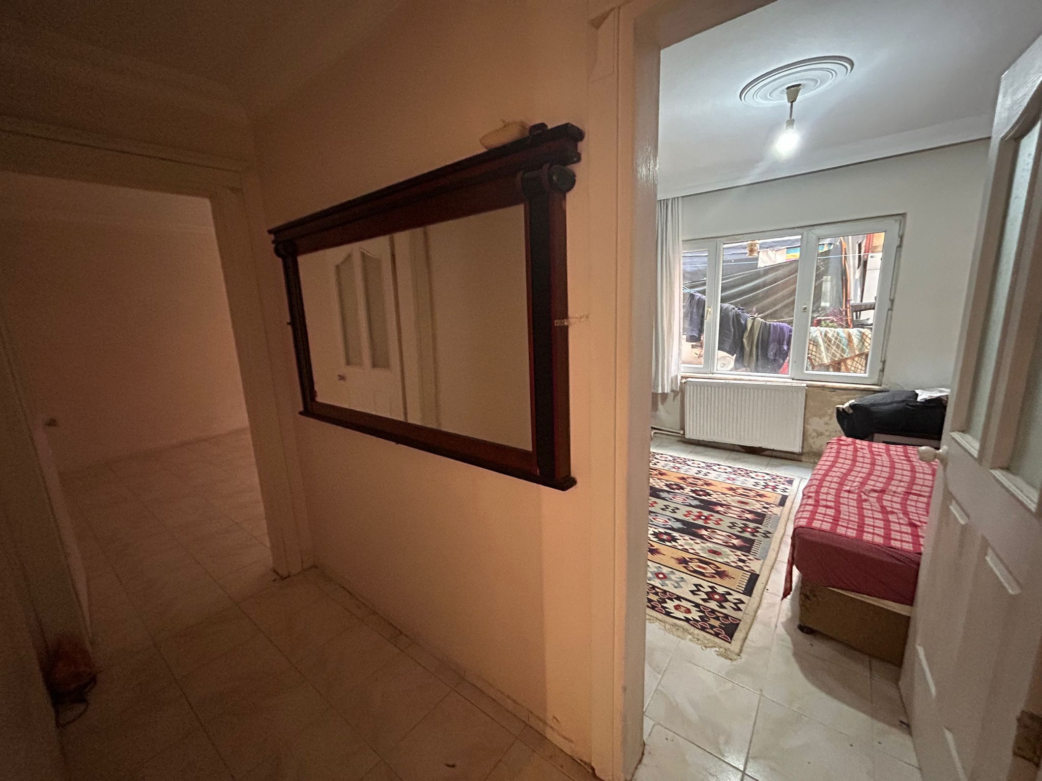 EDREMİT TUZCUMURAT MAHALLESİNDE SATILIK 3+1 DAİRE