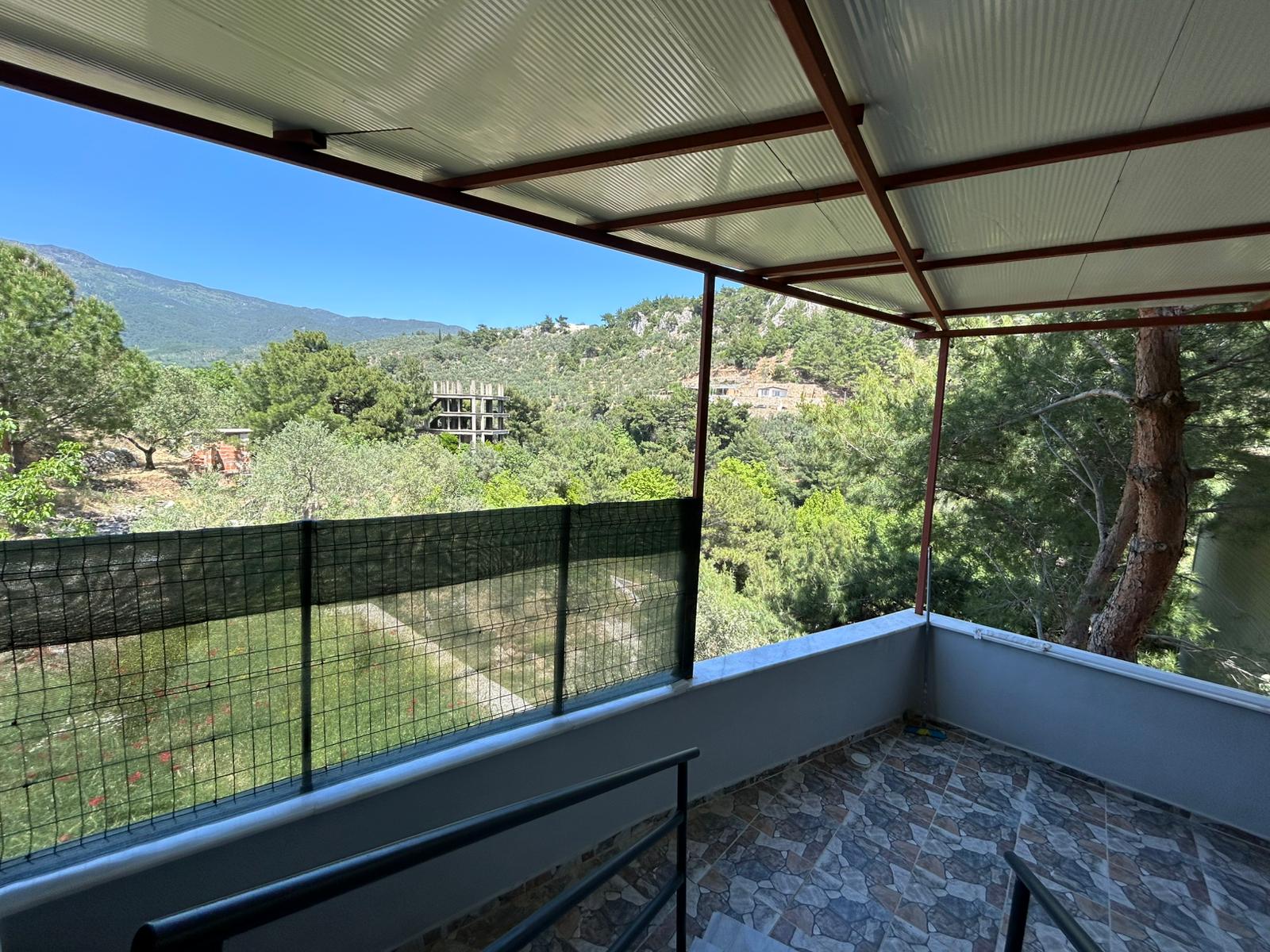 KIZILKEÇİLİ'DE SATILIK 2+1 MÜSTAKİL EV