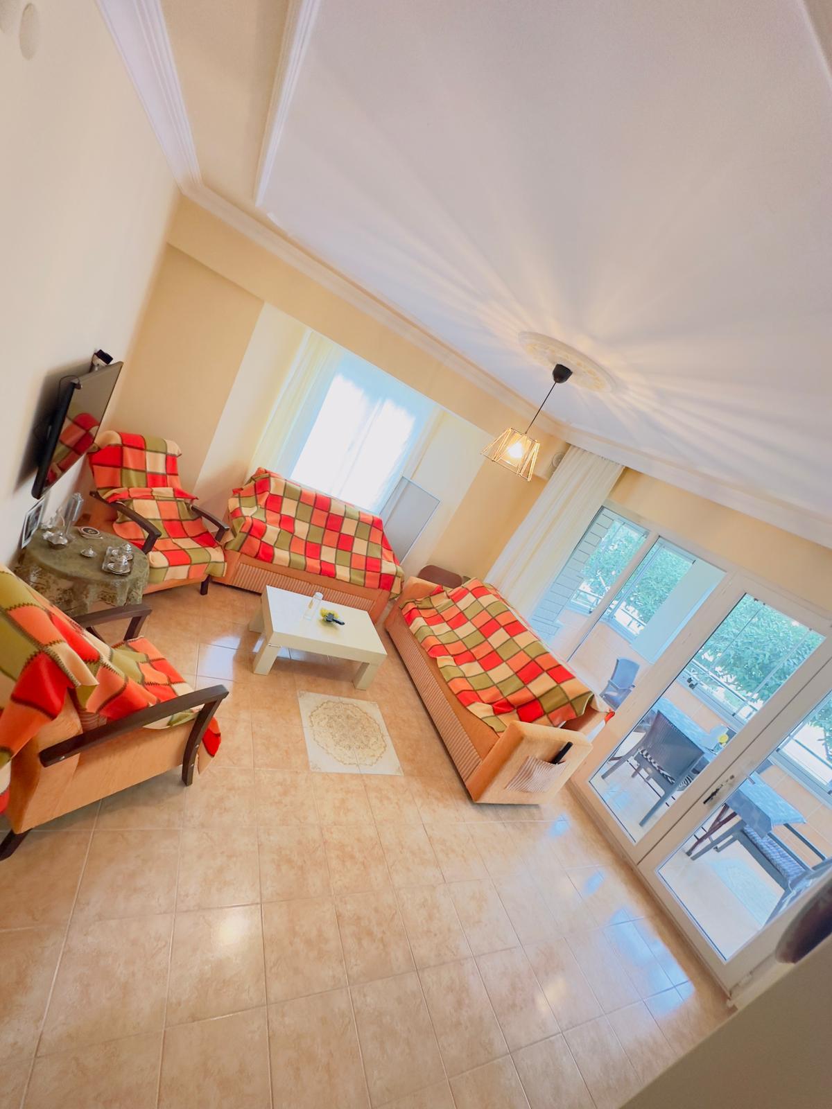 ALTINOLUK AVCILAR’DA DENİZE 200M 2+1 SATILIK DAİRE