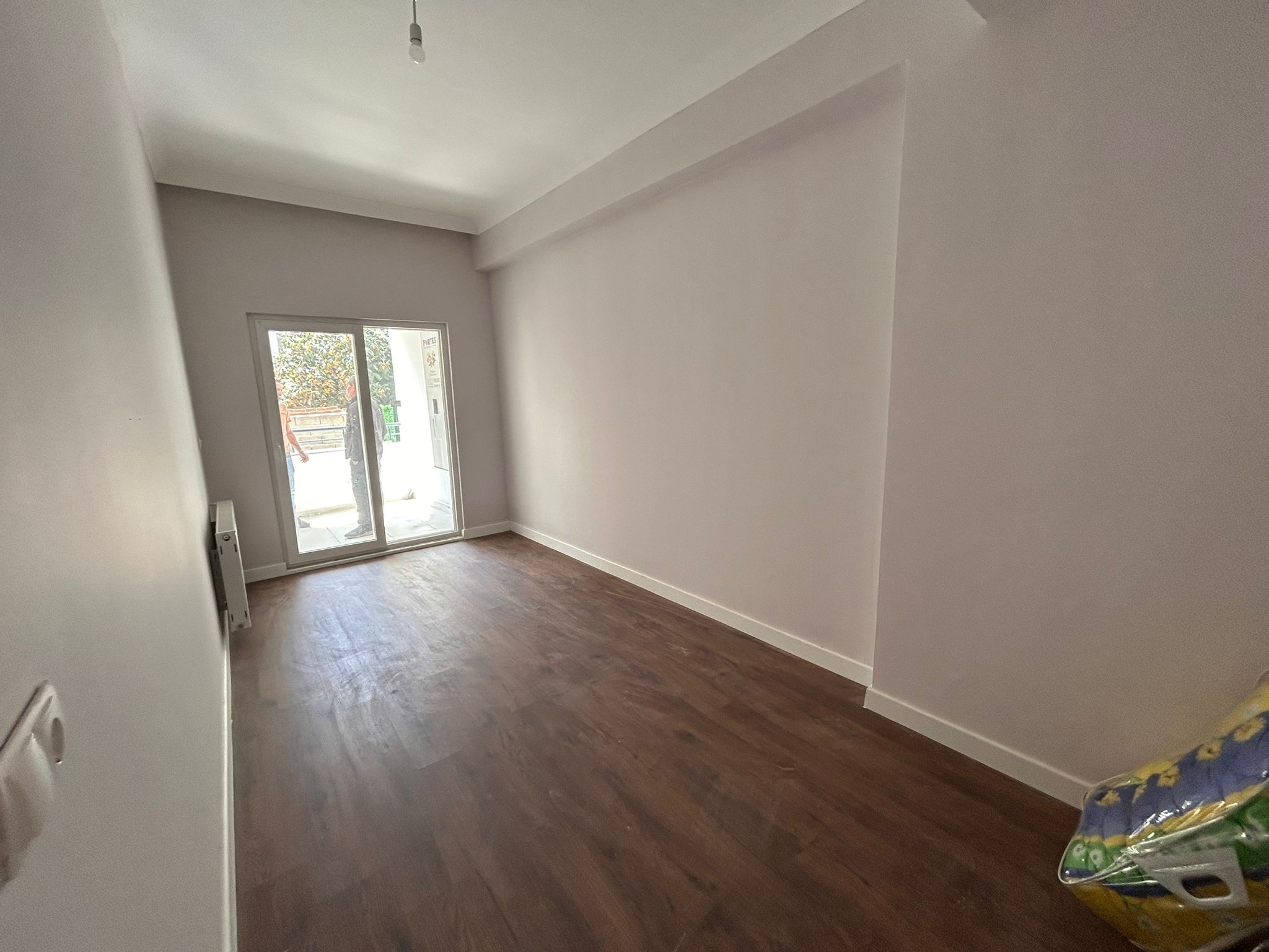 BALIKESİR EDREMİT CUMHURİYET MAHALLESİNDE KİRALIK 2+1 SIFIR DAİRE