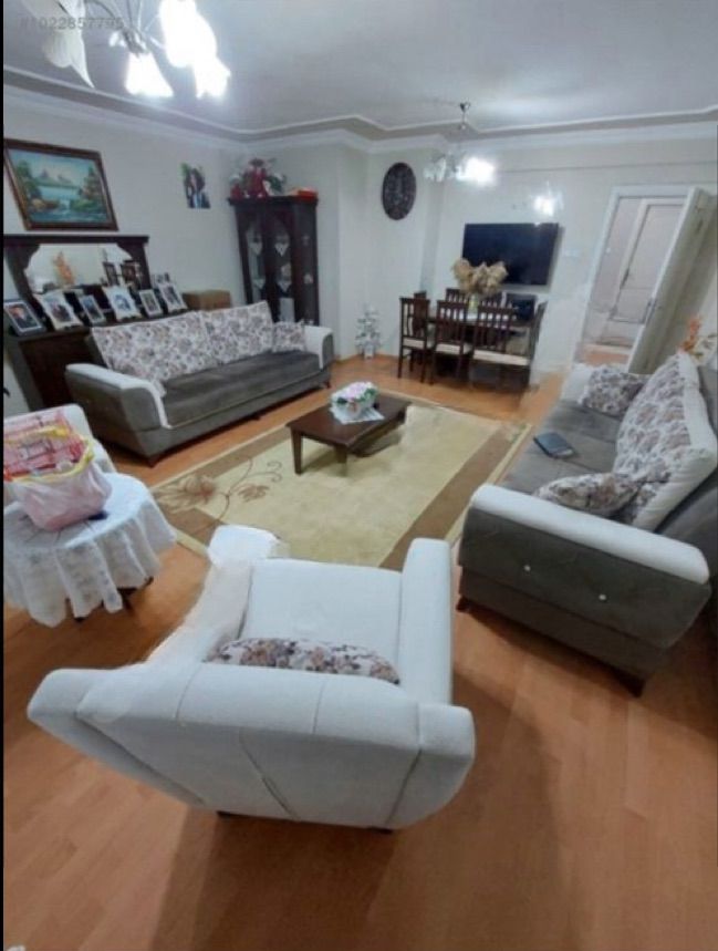 Balıkesir Edremit Üçgen Park civarında Satılık Daire