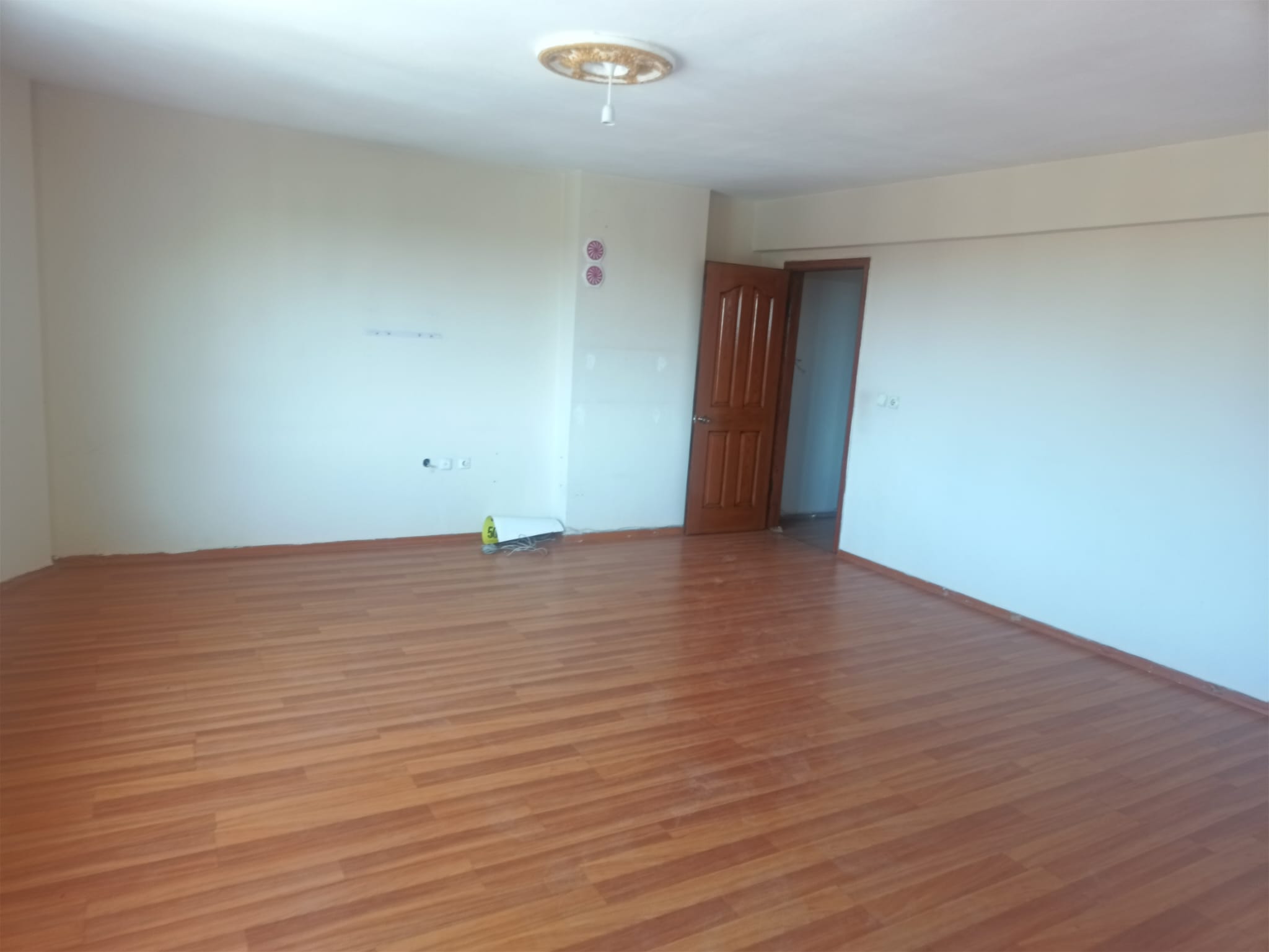 Cennetayağı Mahallesinde Kiralık 3+1 Daire