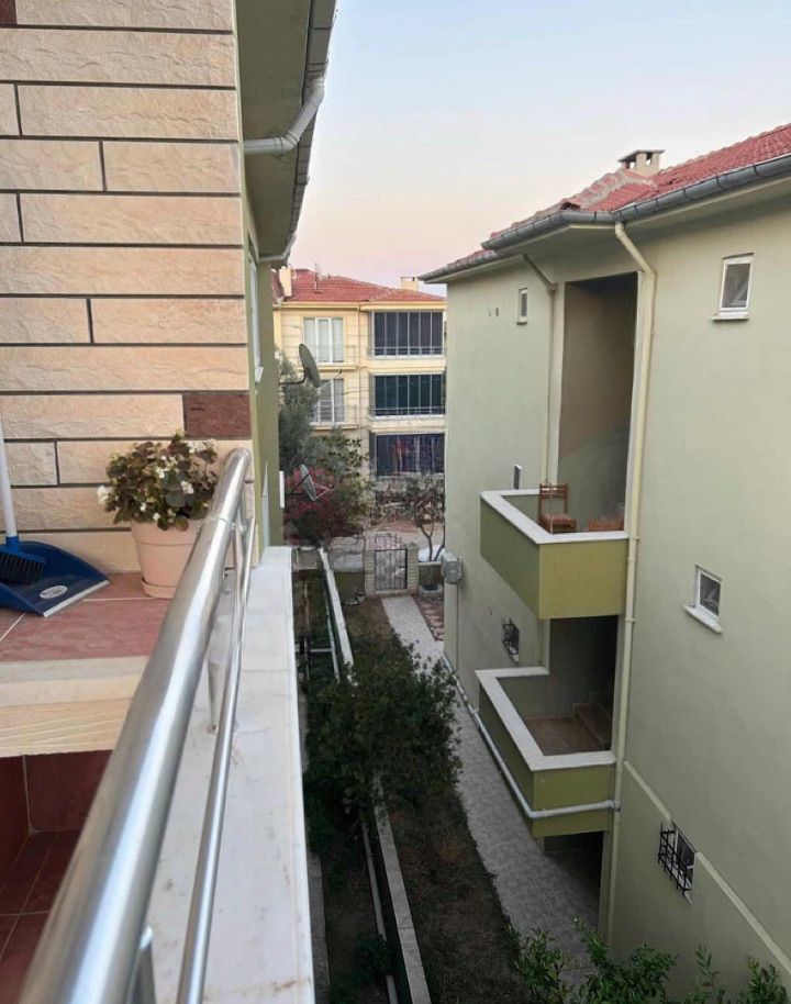 EDREMİT AVCILAR MAHALLESİ’NDE SATILIK EŞYALI DAİRE
