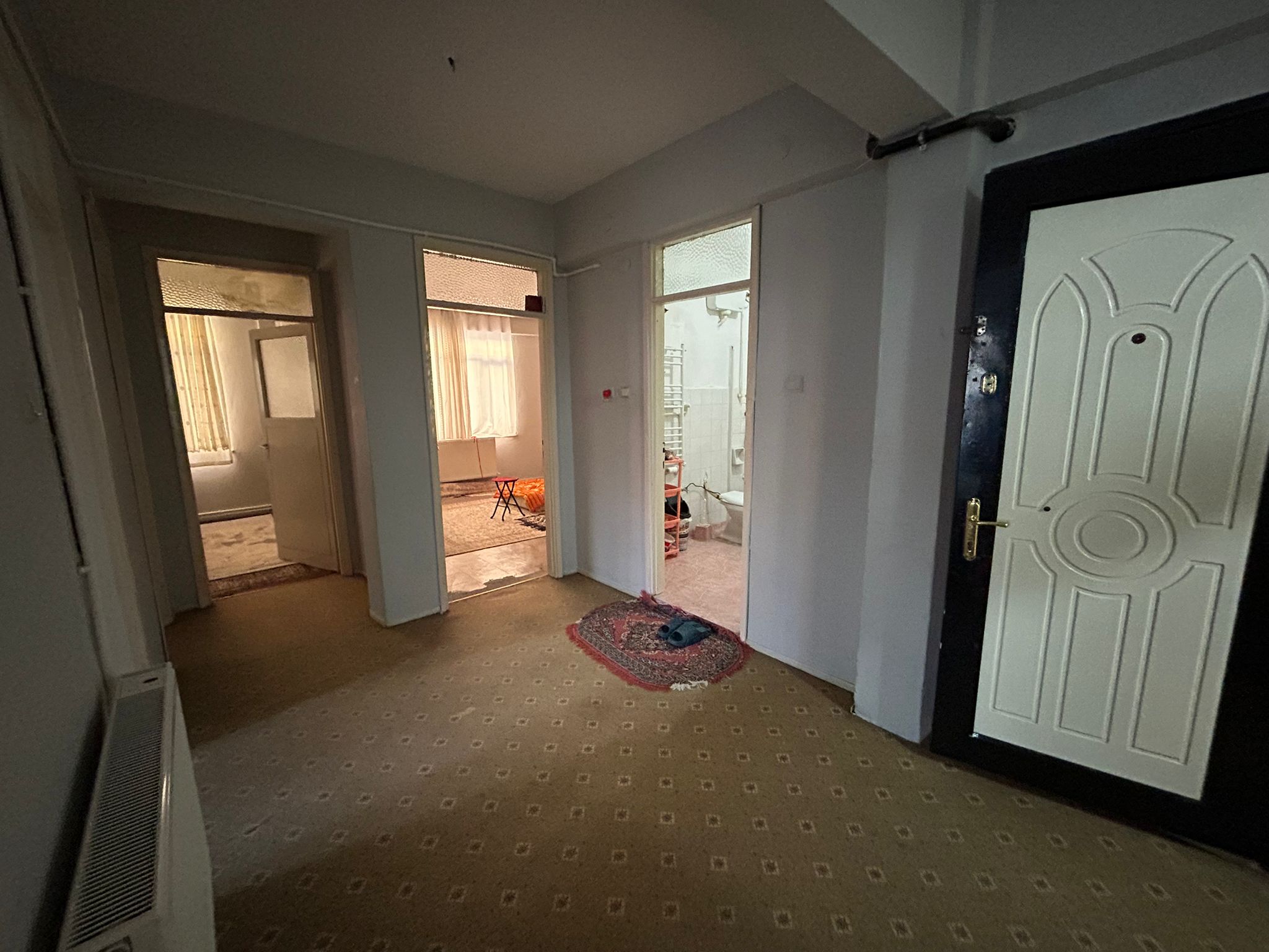 Cumhuriyet Mah. 3+1 Doğalgazlı 140 M2 Daire Satılık