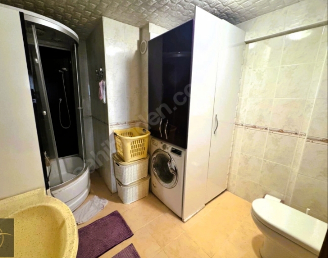 EDREMİT KADIKÖY MAHALLESİNDE SATILIK GENİŞ 3+1 DAİRE